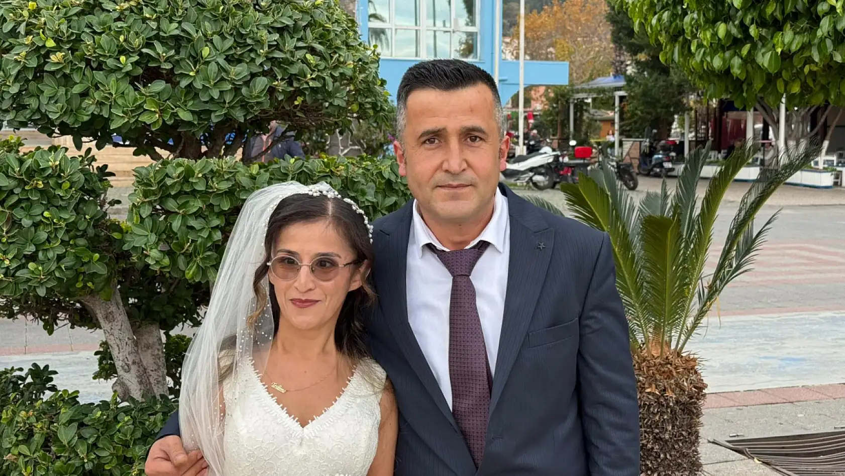 Fethiye'de mutlu bir 'Evet': Teslime Alakısa ve Taner Genç dünyaevine girdi