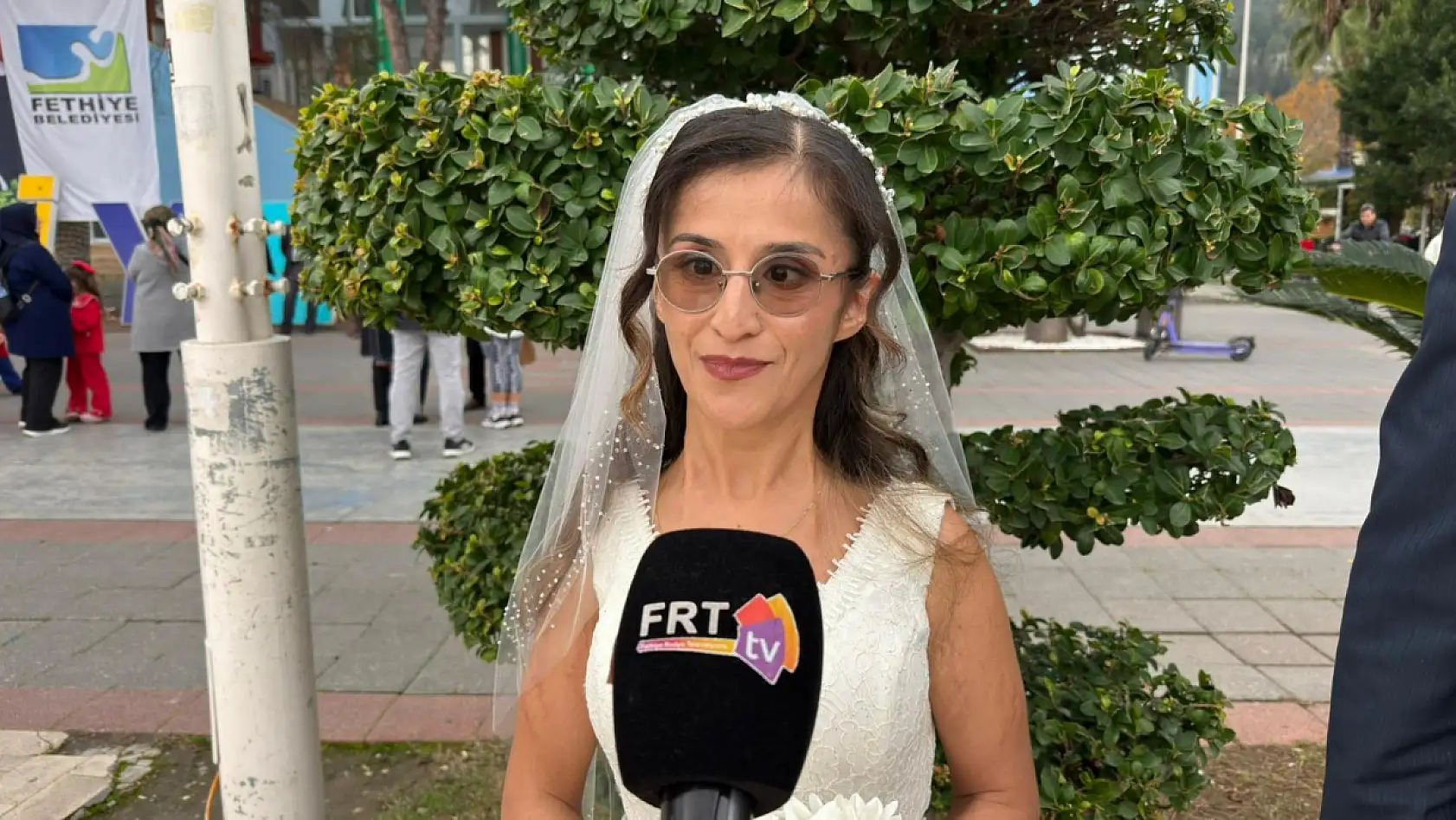 Fethiye'de mutlu bir 'Evet': Teslime Alakısa ve Taner Genç dünyaevine girdi