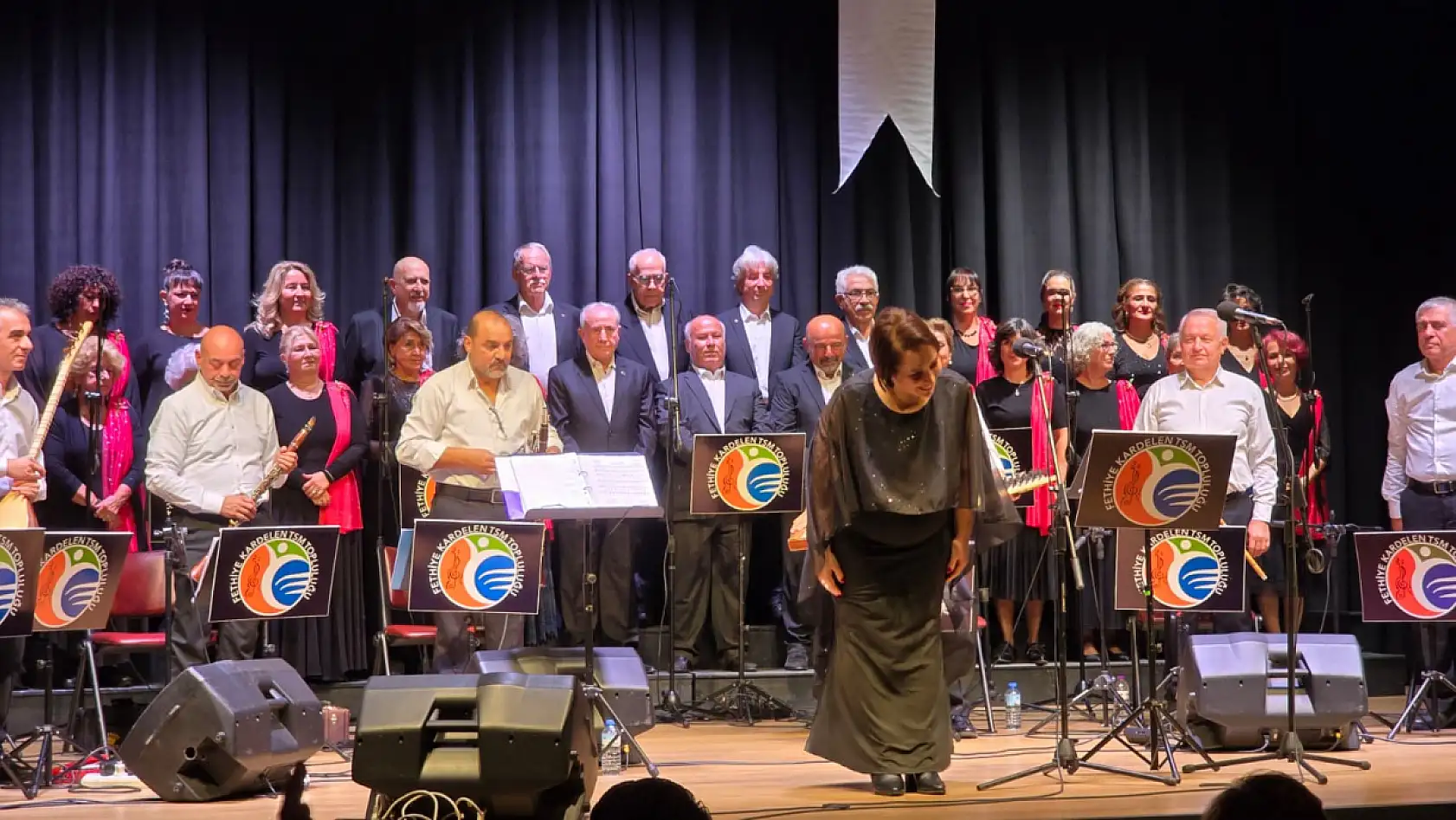 Fethiye'de Kardelen Sanat Derneği'nden Yeni Yıla Merhaba Konseri