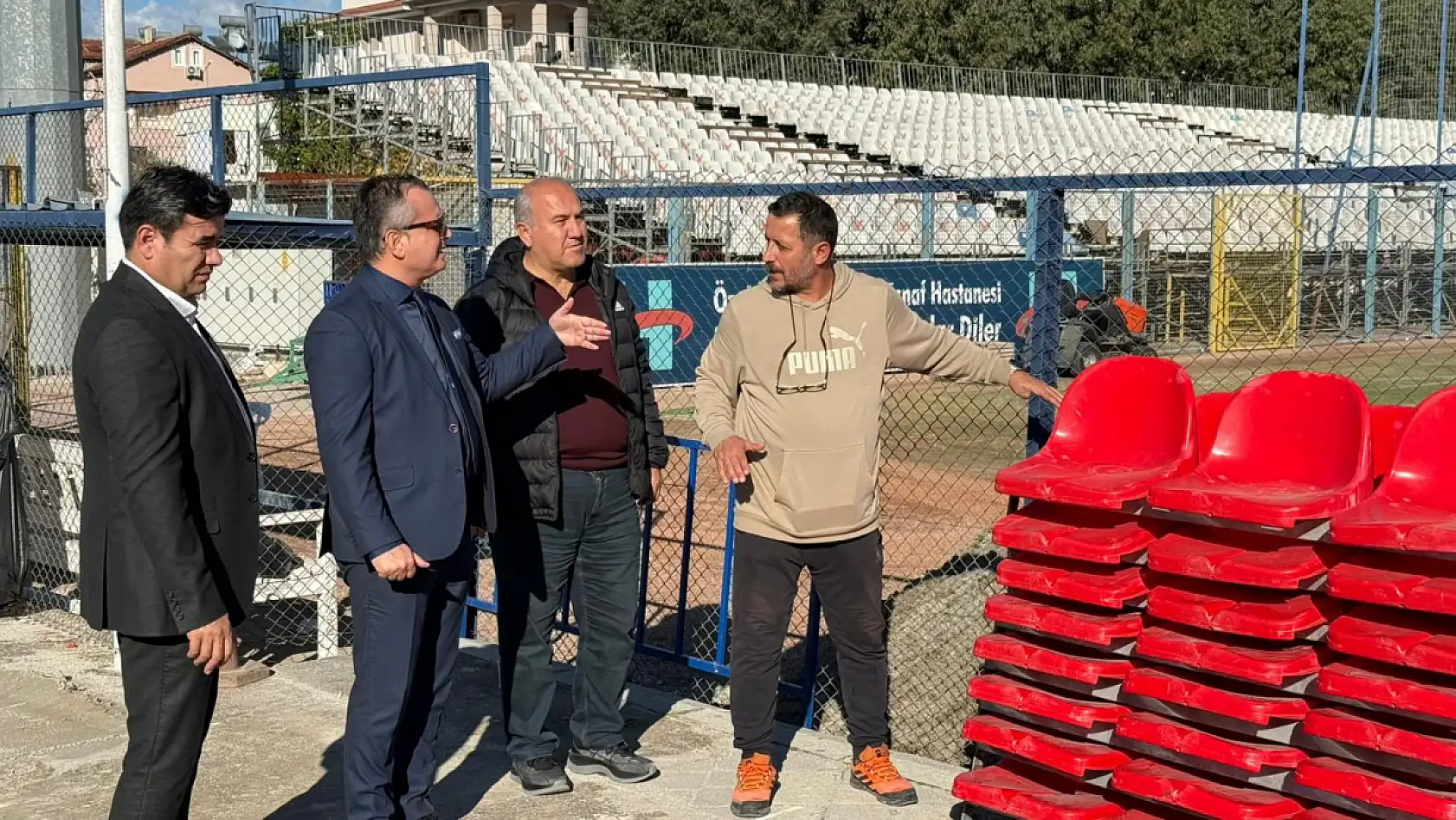 Fethiye Kaymakamı Akkaya, Fethiyespor-Galatasaray maçı öncesi stadı inceledi