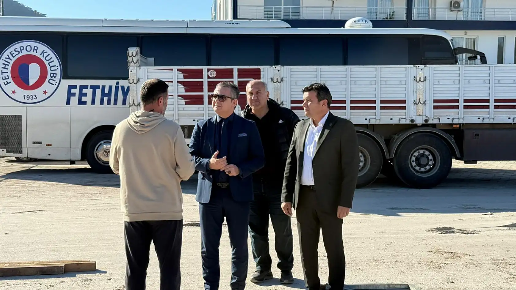 Fethiye Kaymakamı Akkaya, Fethiyespor-Galatasaray maçı öncesi stadı inceledi