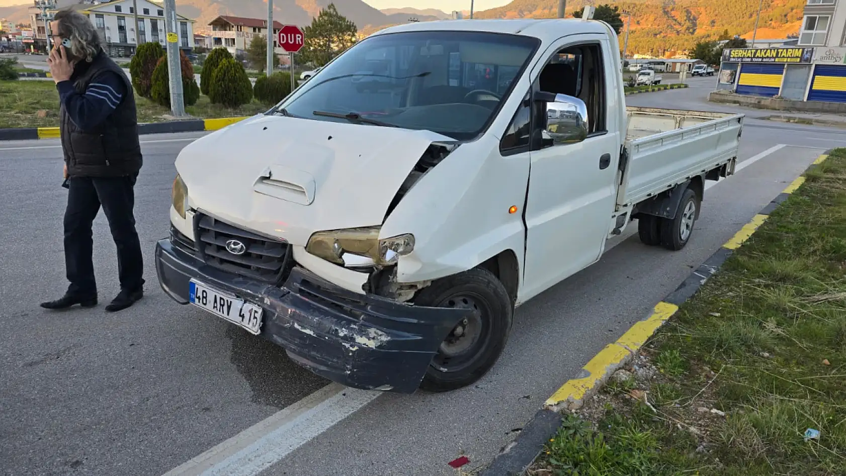 Fethiye Karaçulha'da Trafik Kazası 2 Araç Çarpıştı