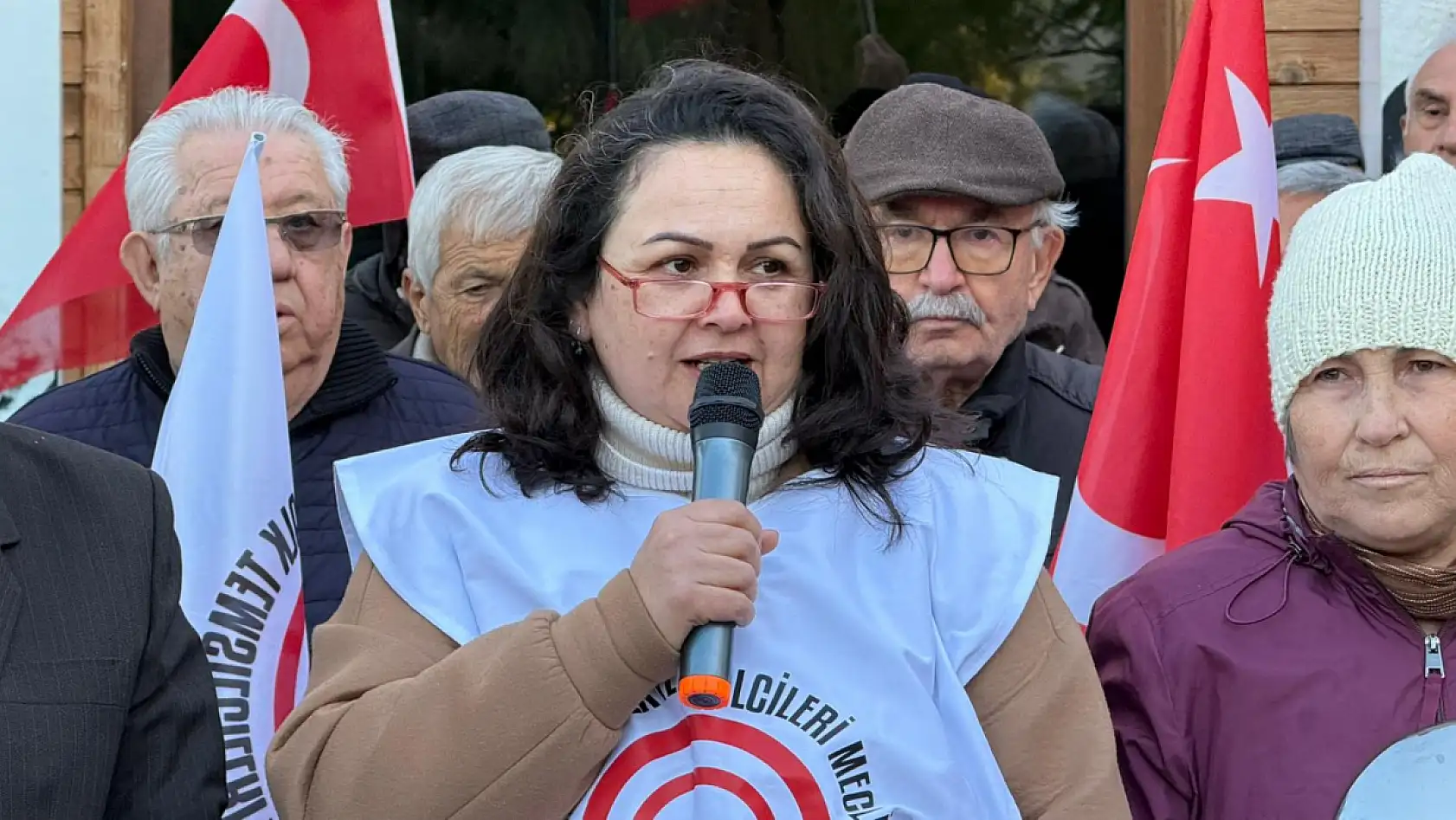 Fethiye Halk Temsilcileri Meclisi'nden asgari ücret tepkisi: 'Yaşamın asgarisi olmaz'