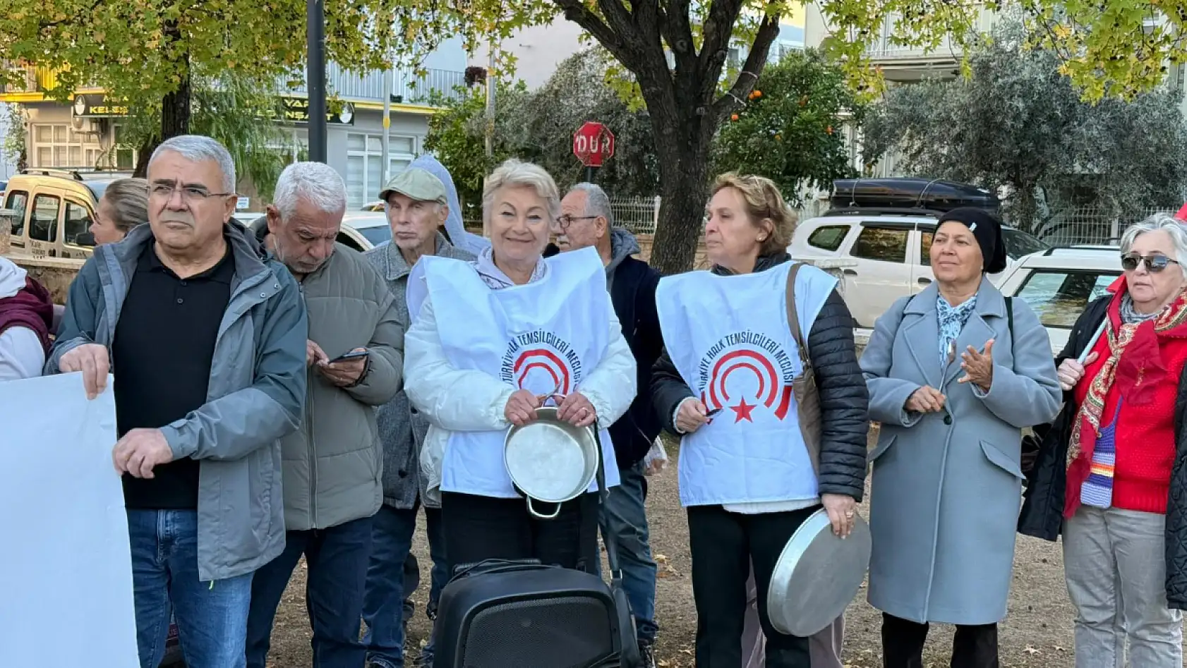 Fethiye Halk Temsilcileri Meclisi'nden asgari ücret tepkisi: 'Yaşamın asgarisi olmaz'