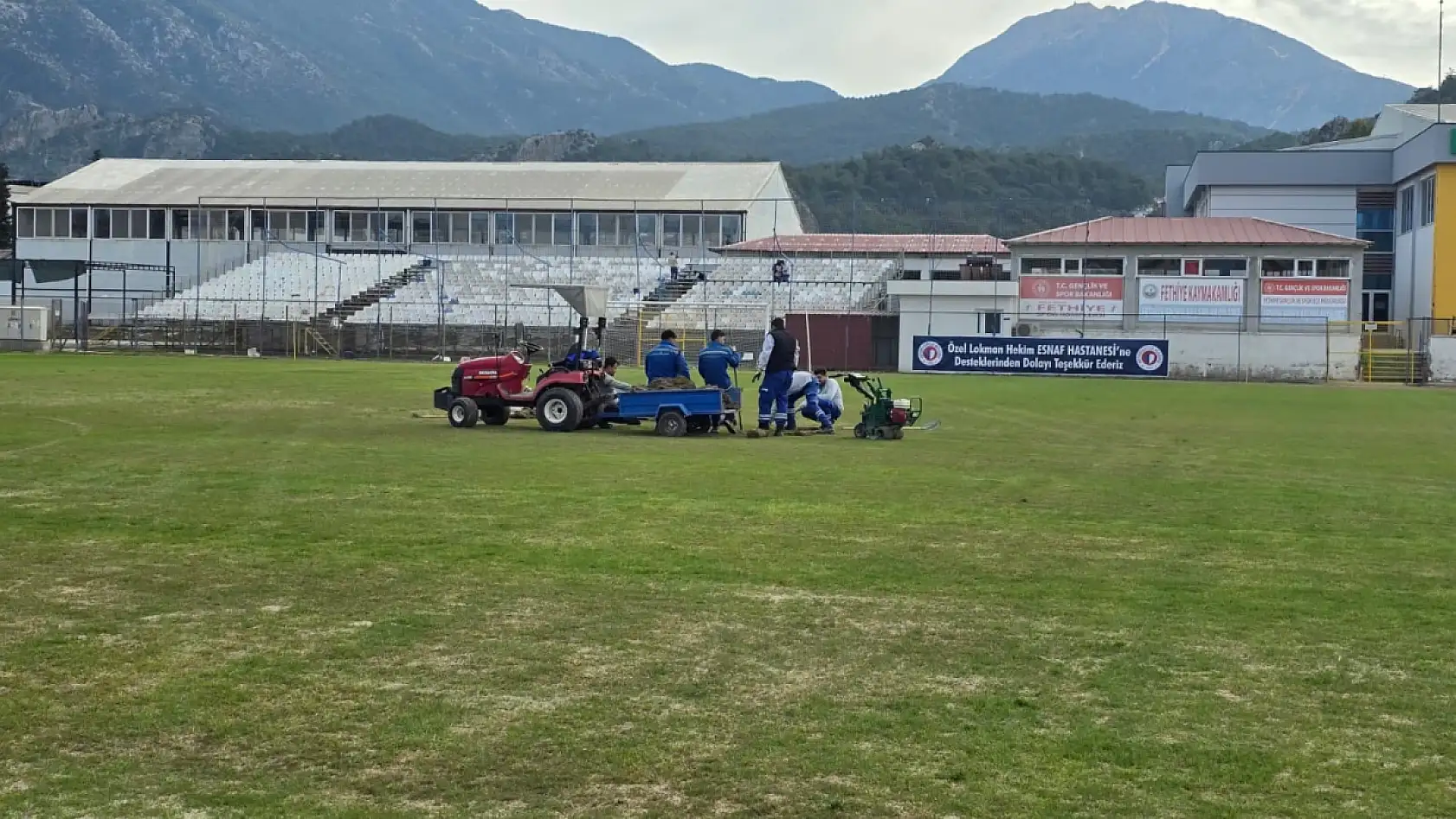 Galatasaray Maçı Öncesi Fethiye İlçe Stadı'nda Yoğun Hazırlık
