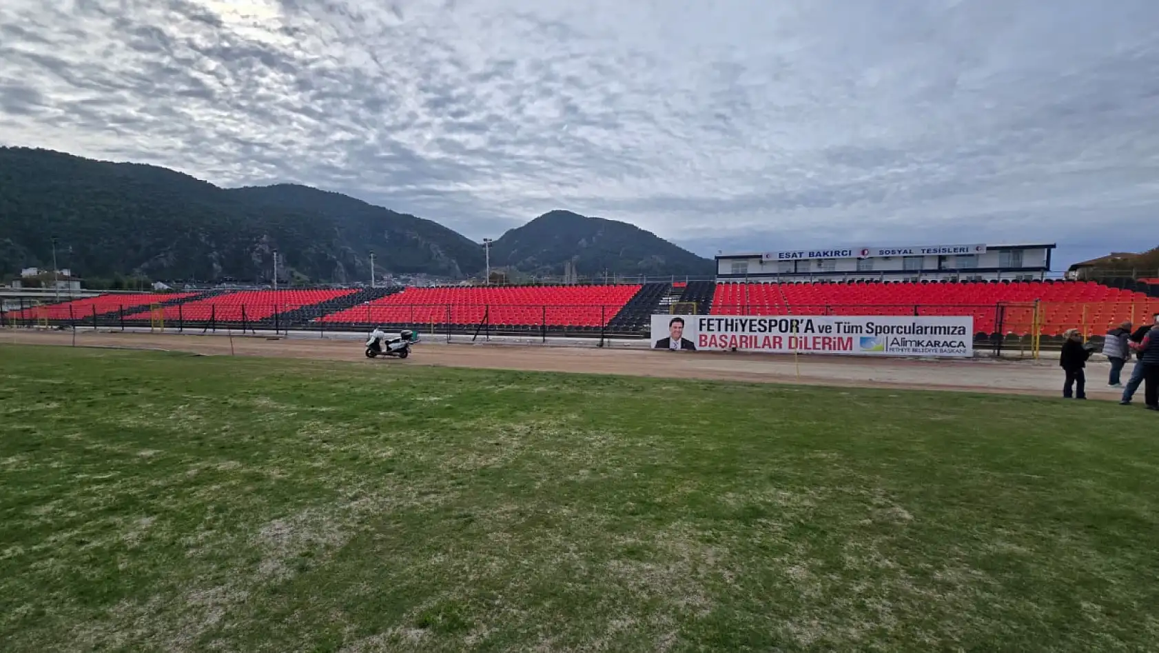 Galatasaray Maçı Öncesi Fethiye İlçe Stadı'nda Yoğun Hazırlık