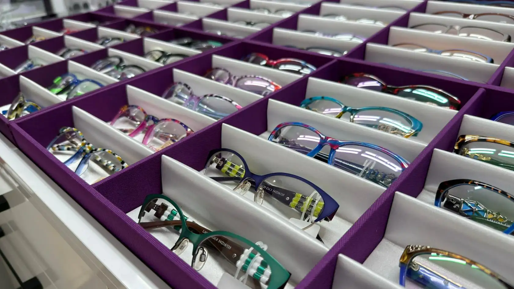 Fethiye'de Optikçilerden göz sağlığı uyarısı: 'Kontroller aksatılmamalı'