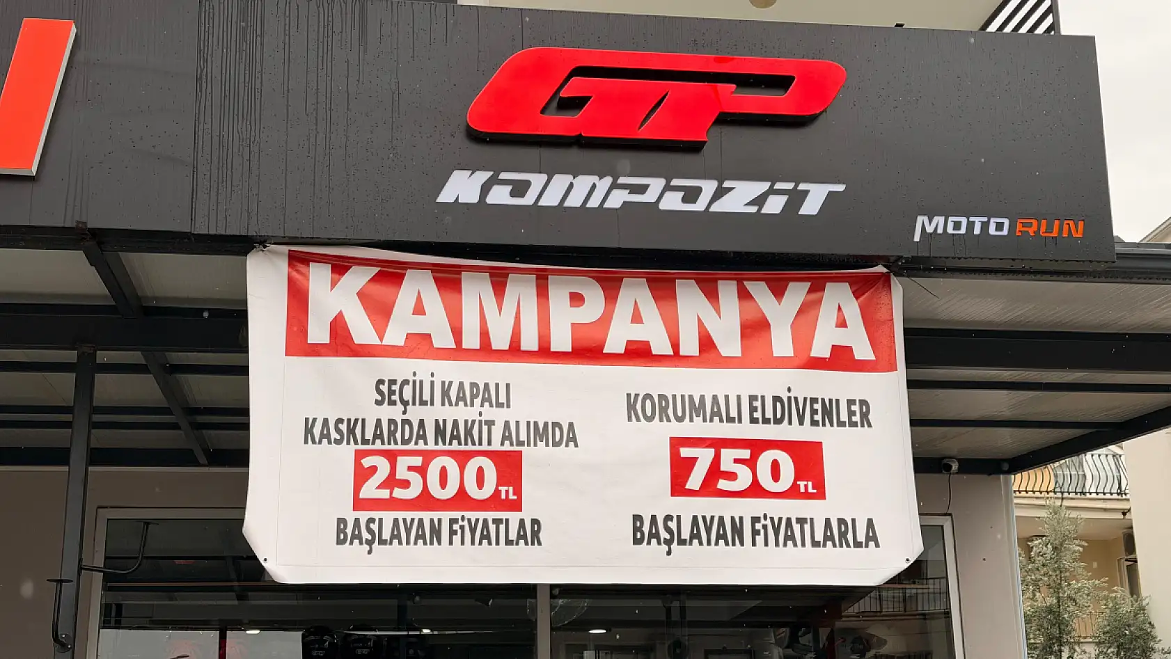 Fethiye'de motosiklet tutkunlarına kask ve eldivende kampanya