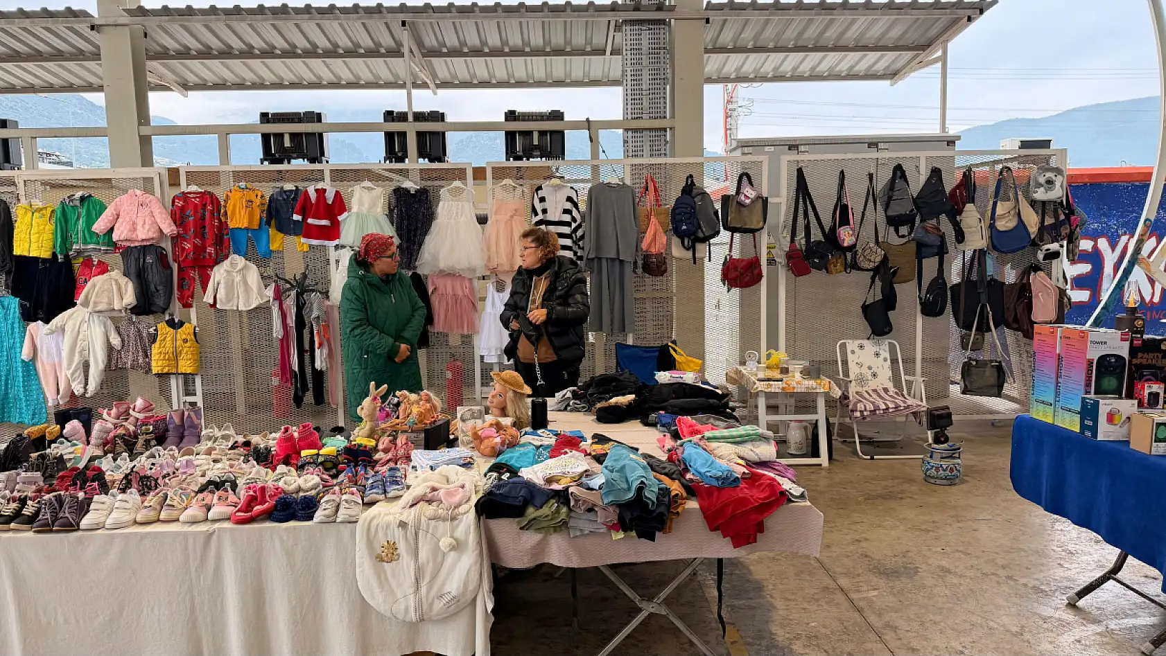 Fethiye Patlangıç'ta ikinci el pazarı sakin başladı