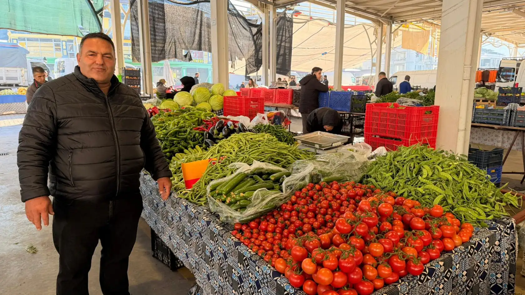 Fethiye Patlangıç Pazarı esnafı dertli: '2025 bereketli geçmedi'