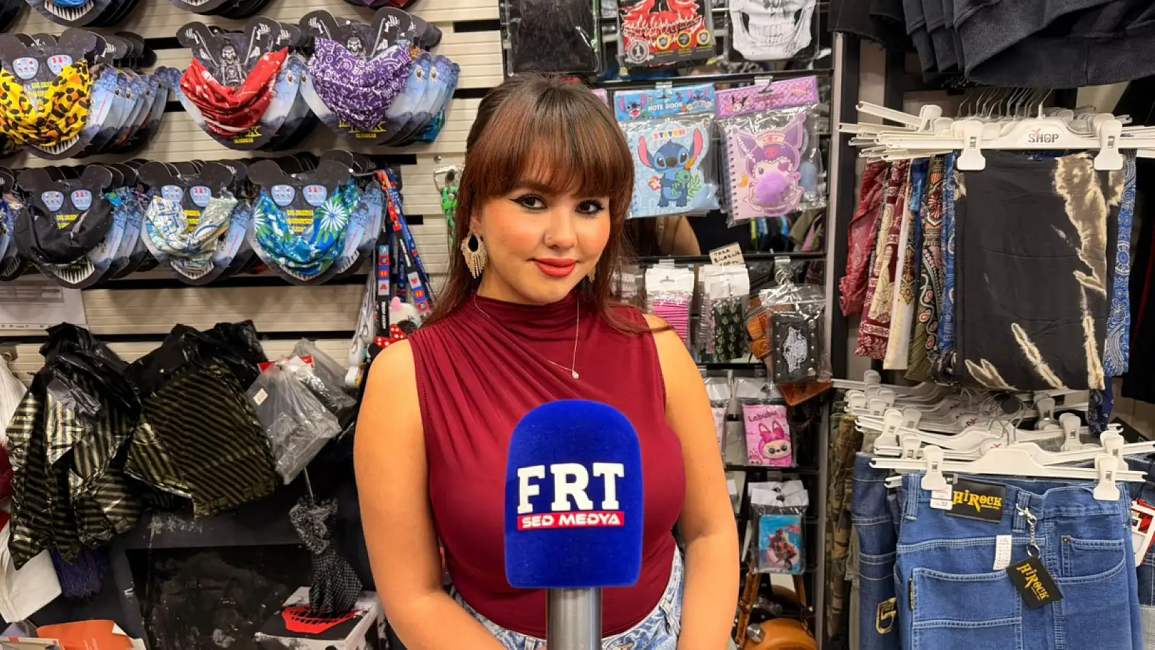 Fethiye'de giyim sektöründe çalışan Gizem İbiş: 'Her yaşa hitap ediyoruz'