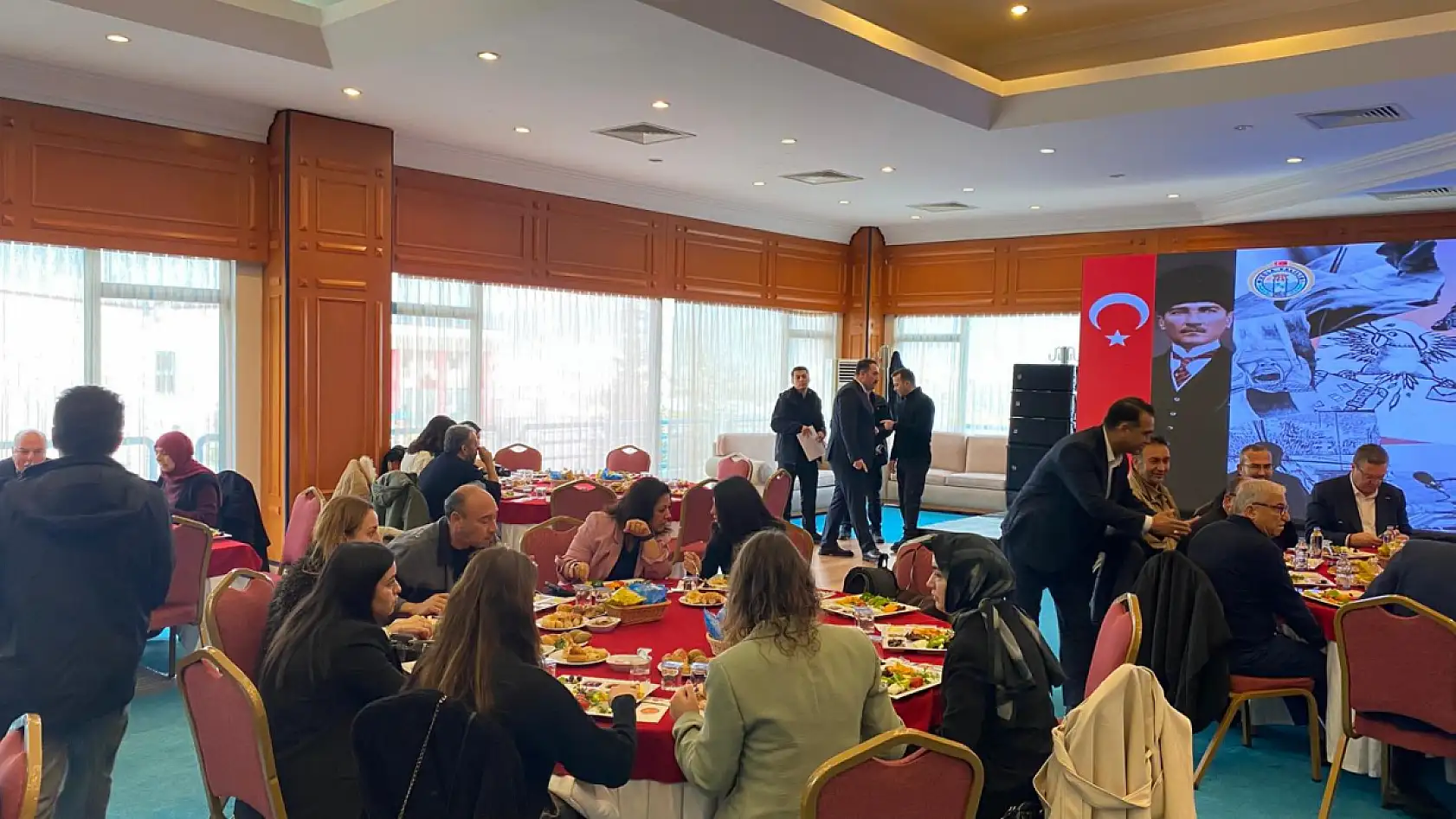 Vali Akbıyık, 2026 yılını Muğla'da 'Gençlik Yılı' olarak ilan etti