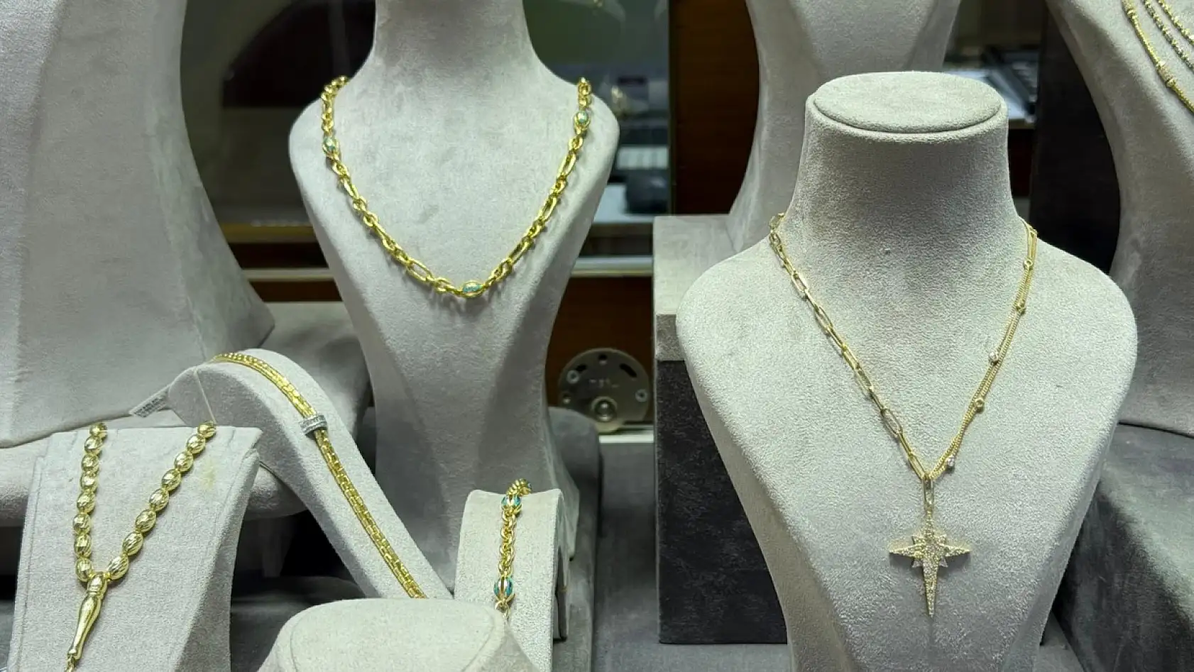 Fethiye Tufanlar Kuyumculuk: 'Altın piyasası yeniden stabil'