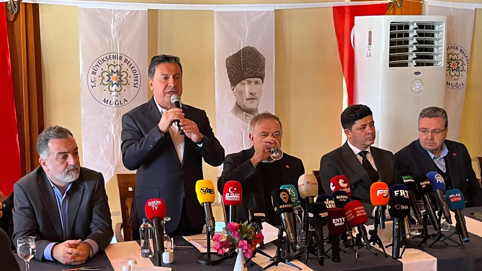 Muğla'da Gazeteciler Günü Buluşması: Basın Özgürlüğü ve Yerel Medya Masaya Yatırıldı