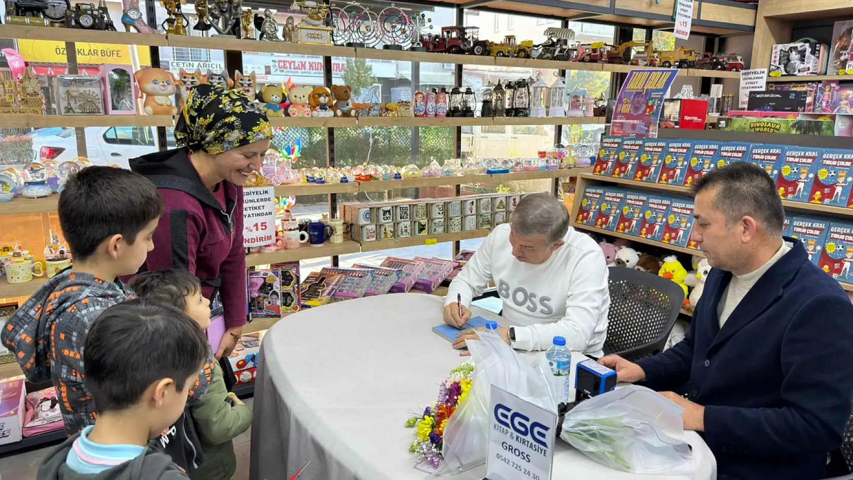 Avrupa Gol Kralı Tanju Çolak Fethiye'de Sevenleriyle Buluştu