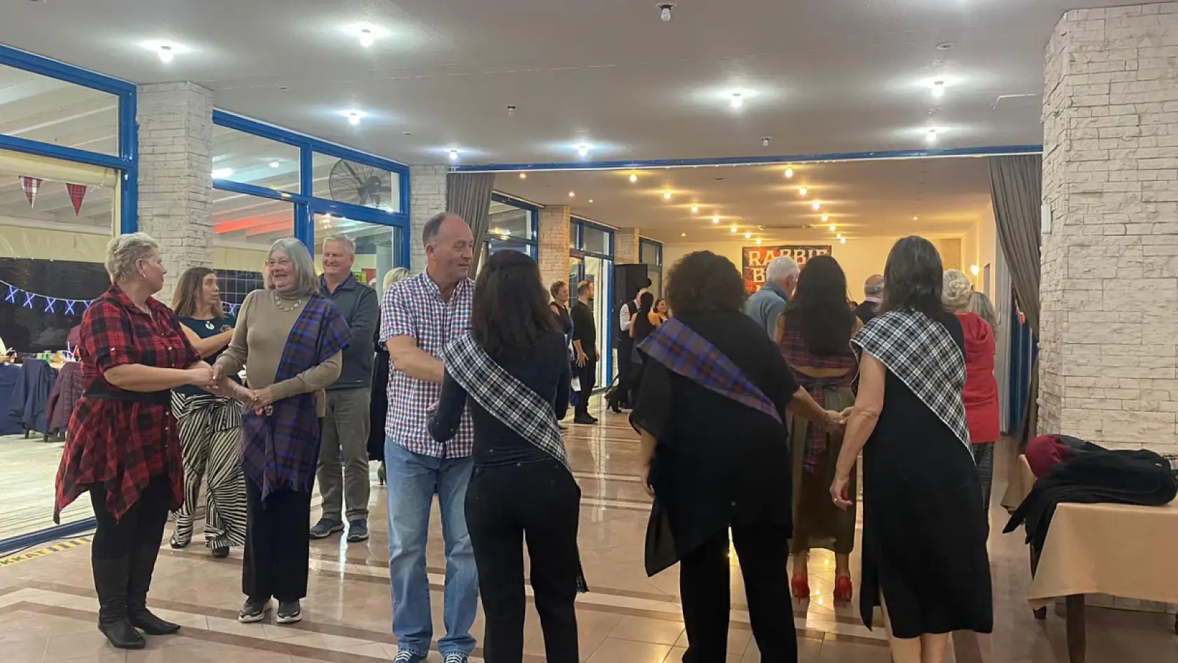 Fethiye'de 'İskoç Gecesi' renkli görüntülere sahne oldu