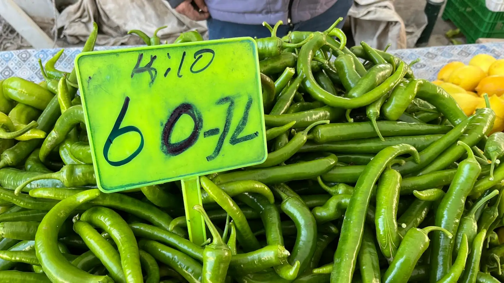 Fethiye Patlangıç Pazarı esnafı: 'Üretim düştü, fiyatlar yükseldi, alım gücü geriledi'