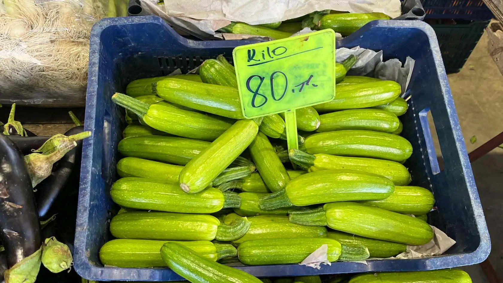 Fethiye'de Pazarcı Esnafı Ersoy Özdemir: 'Marketler pazara göre yüzde 30 daha pahalı'