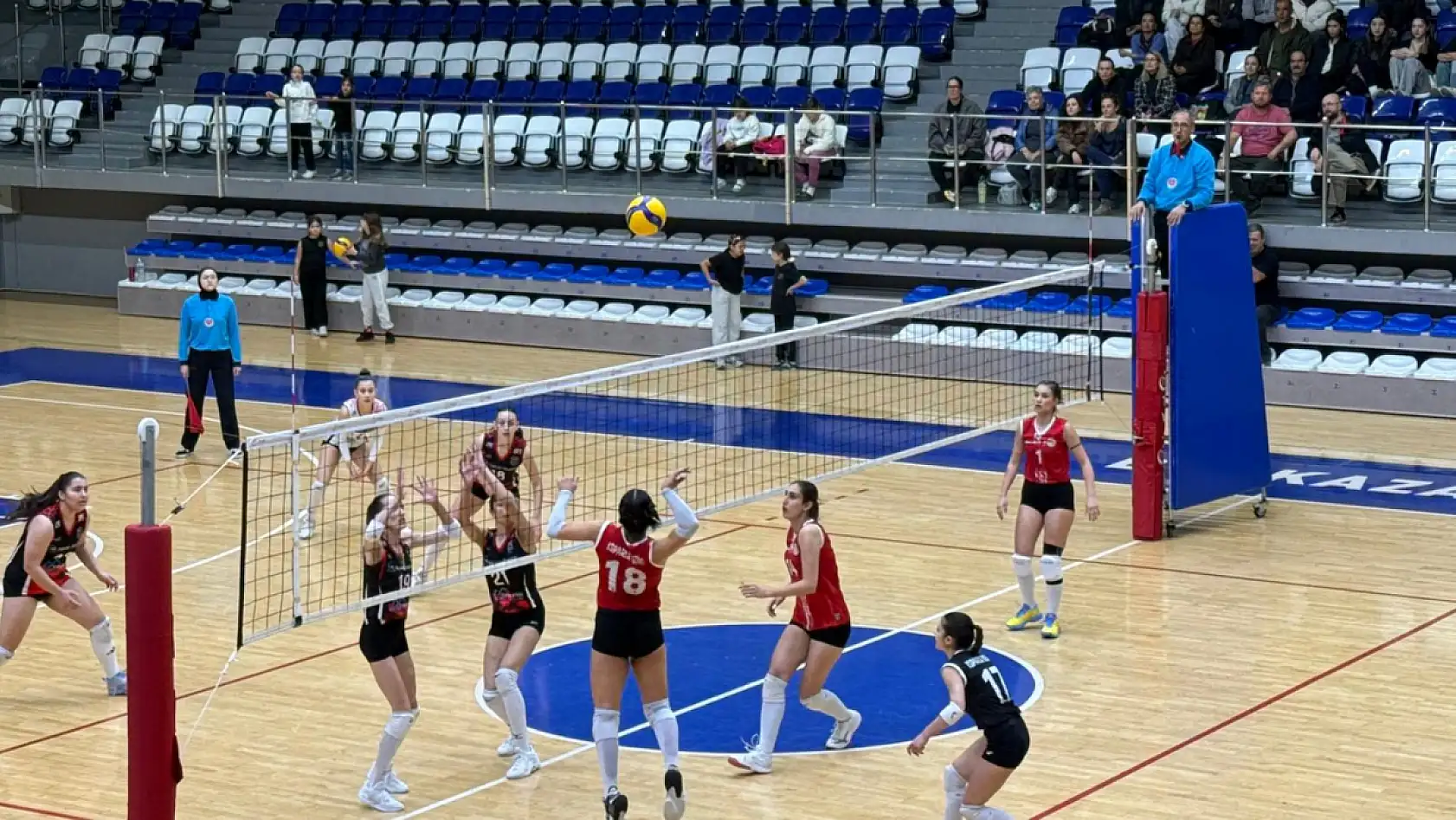 Fethiye Zirve Spor Kulübü Play-Off Yolunda Kritik Maçı Kazandı