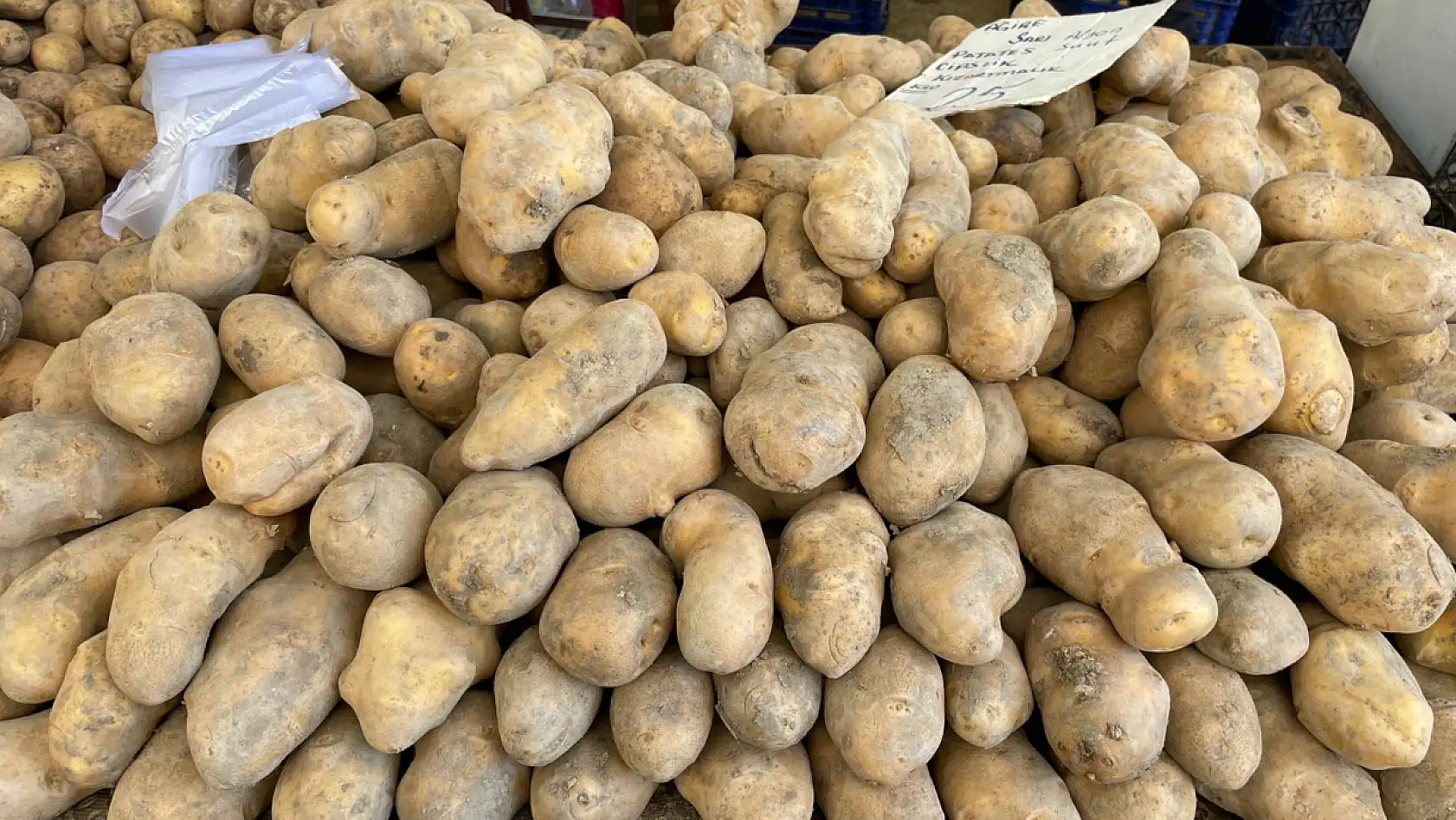 Fethiye Patlangıç Pazarı'nda gündem yine fiyatlar oldu