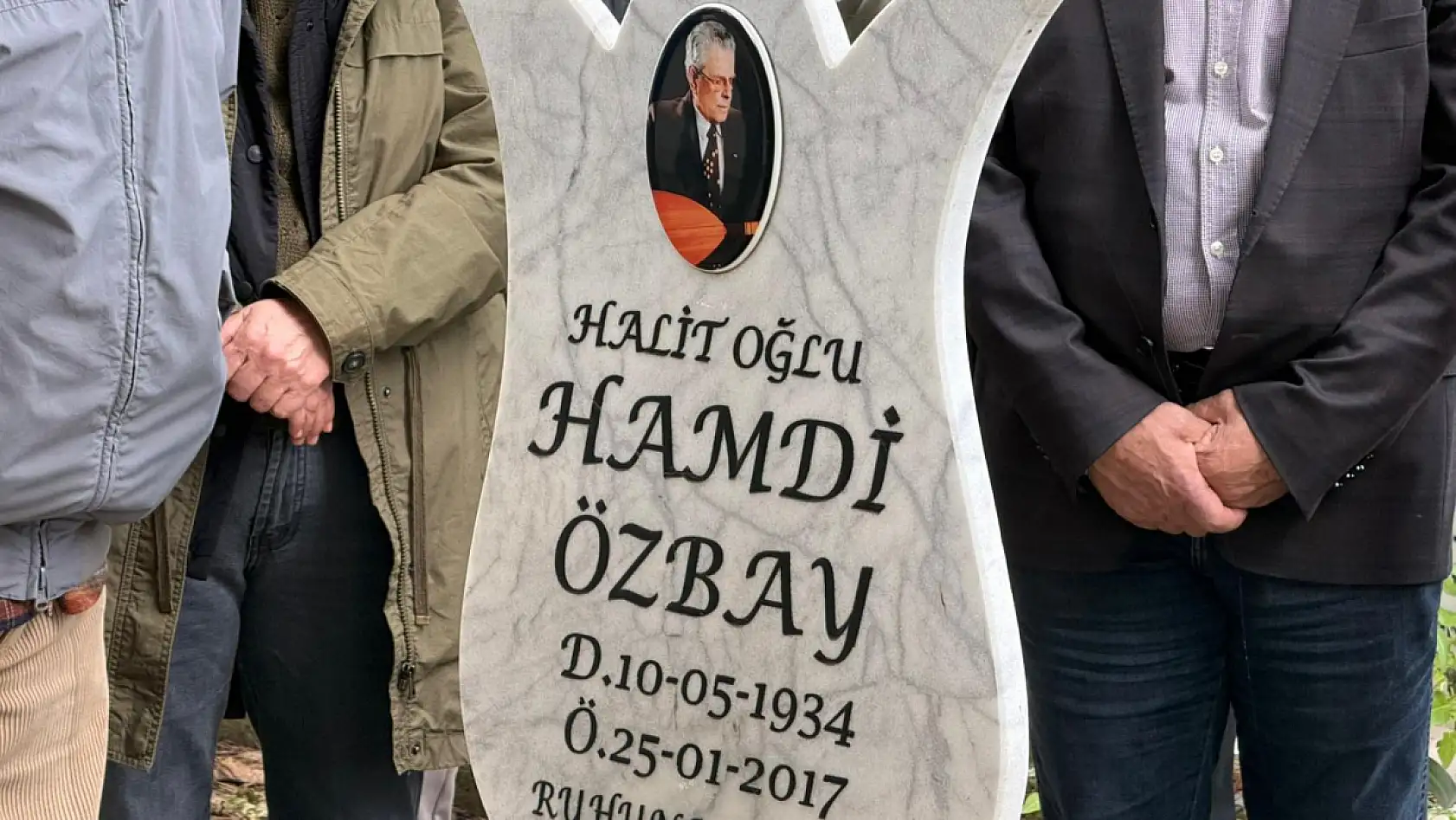 Fethiyeli Bağlama Ustası Hamdi Özbay Vefatının 9. Yılında Dualarla Anıldı