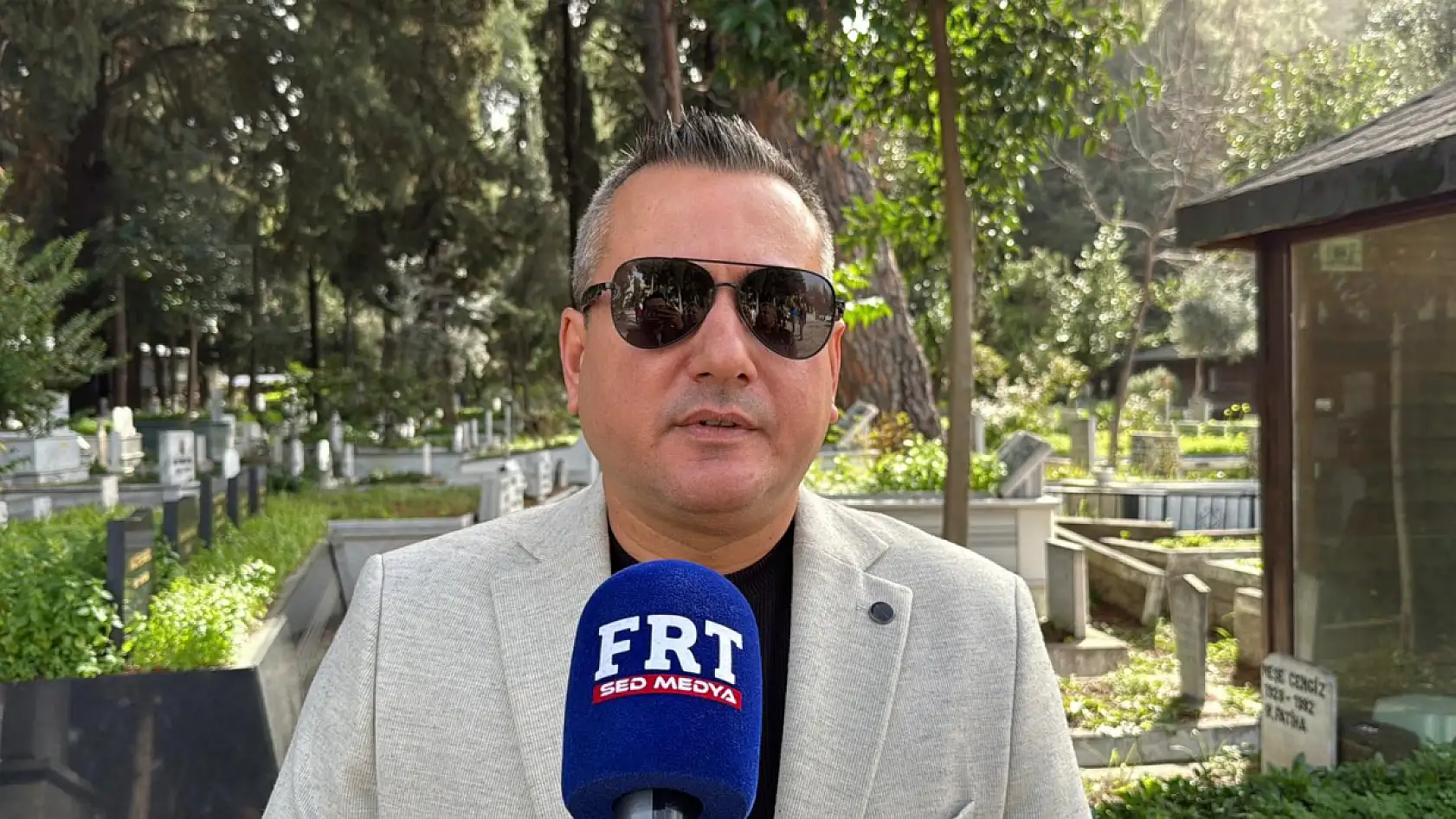 Fethiyeli Bağlama Ustası Hamdi Özbay Vefatının 9. Yılında Dualarla Anıldı