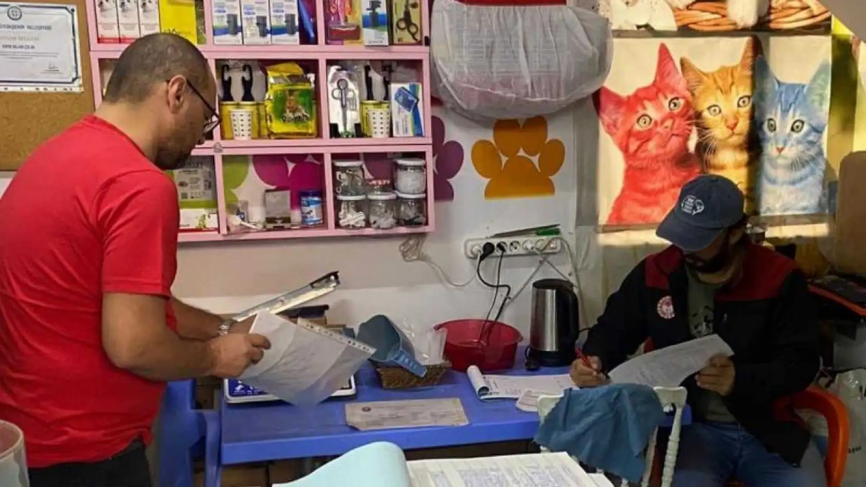 Ortaca'da ev ve süs hayvanı satış yerlerinden denetim