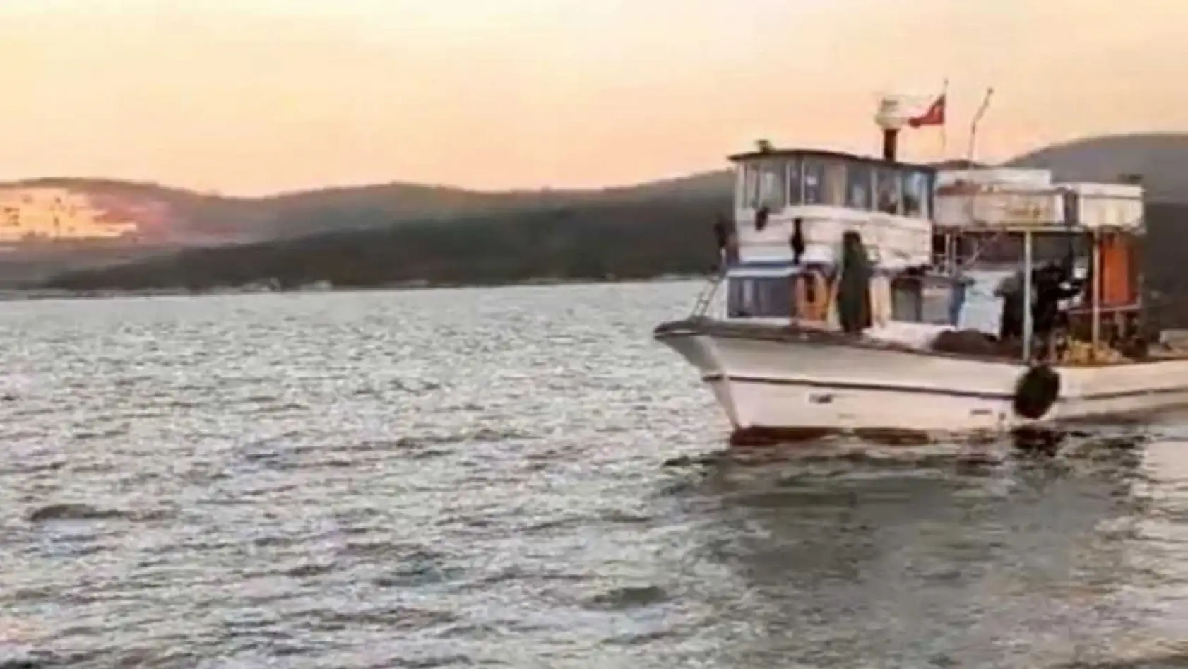 Yasak ağ ile avlanan balıklara el konuldu