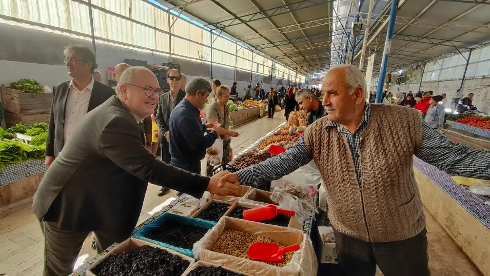 Demir, 'Her Zaman Halkın Yanında Olacağım'