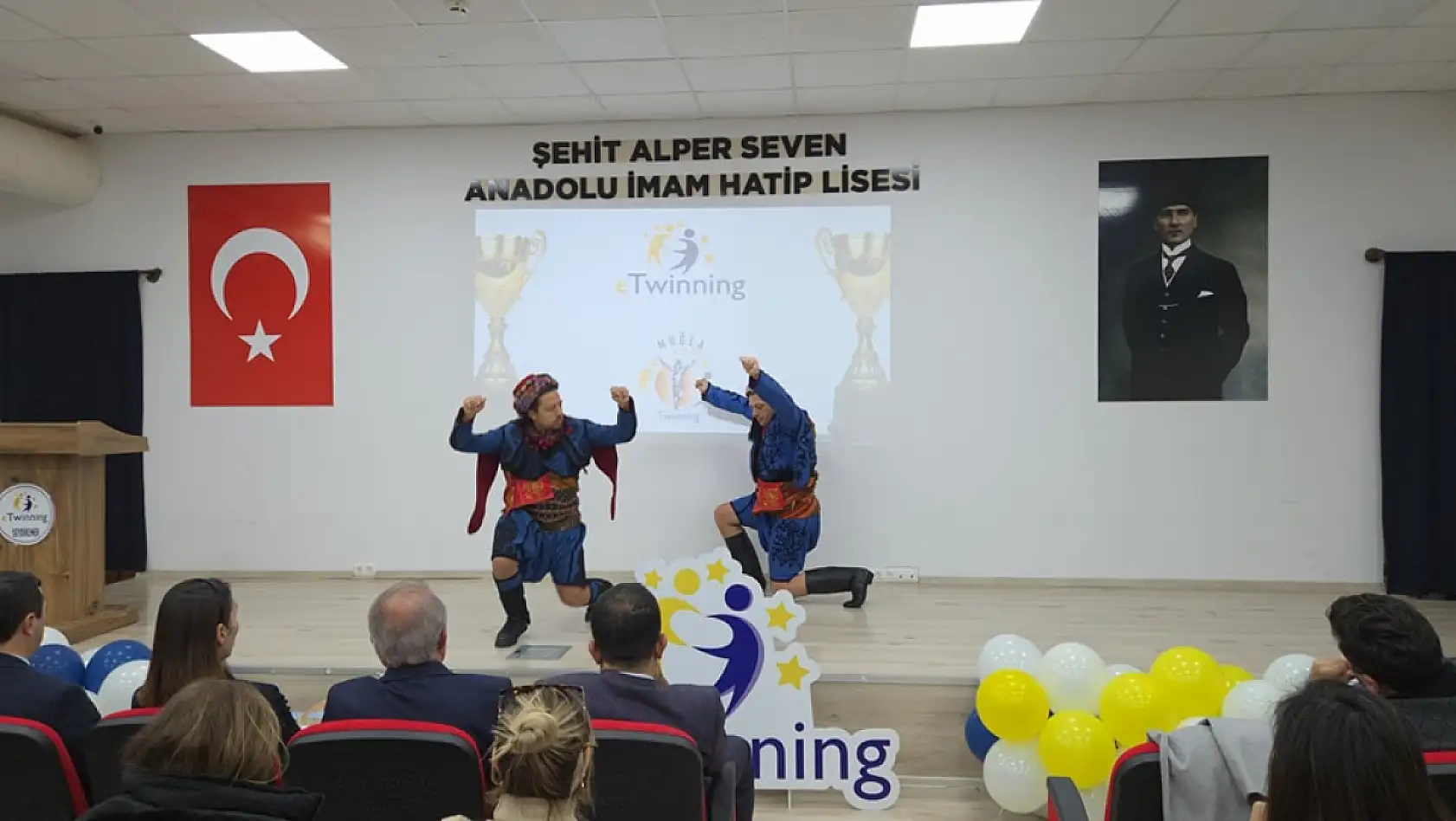 Seydikemer'de e-Twinning coşkusu: Ödüller sahiplerini buldu