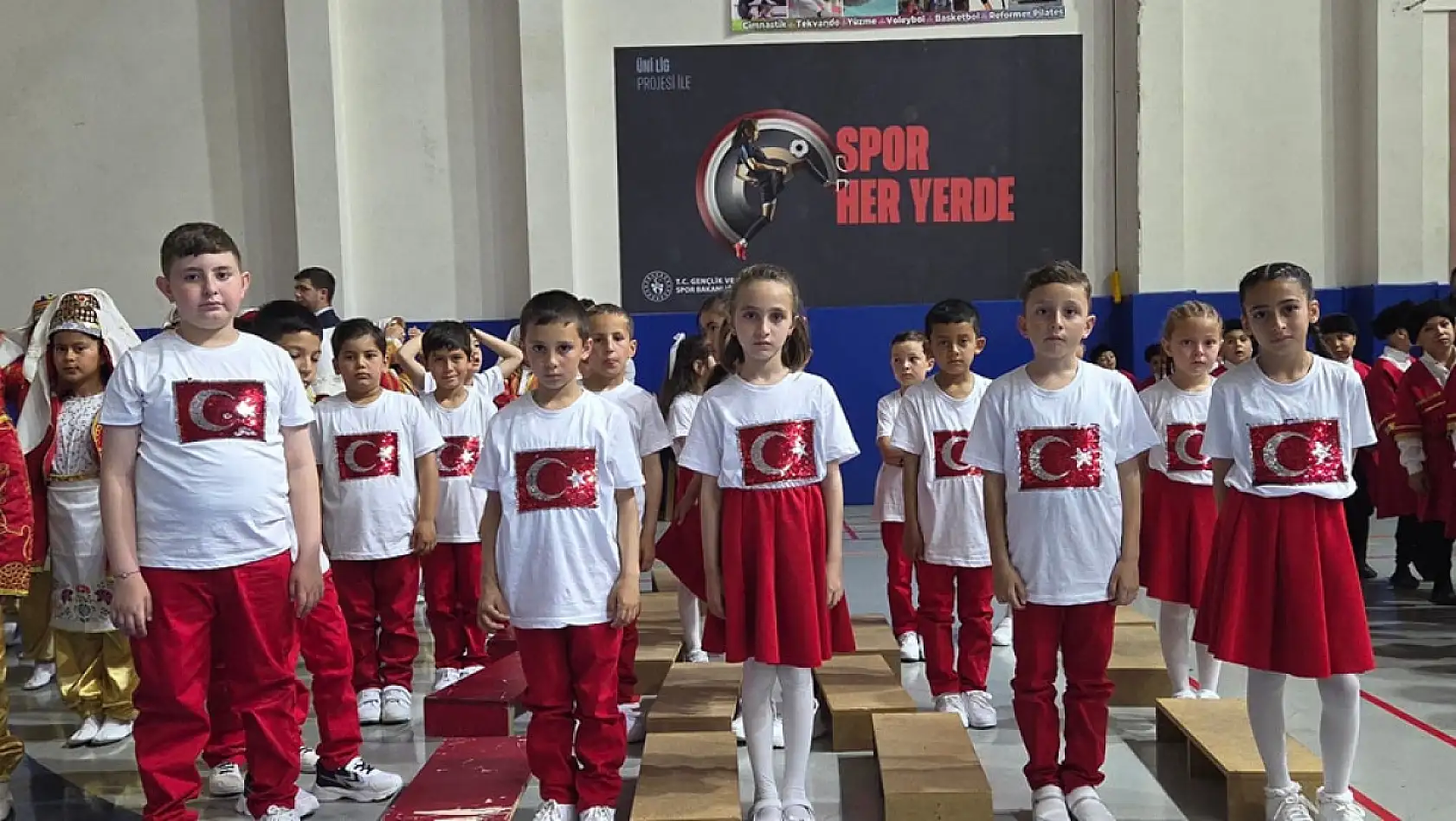 Seydikemer'de 23 Nisan Ulusal Egemenlik ve Çocuk Bayramı Coşkusu