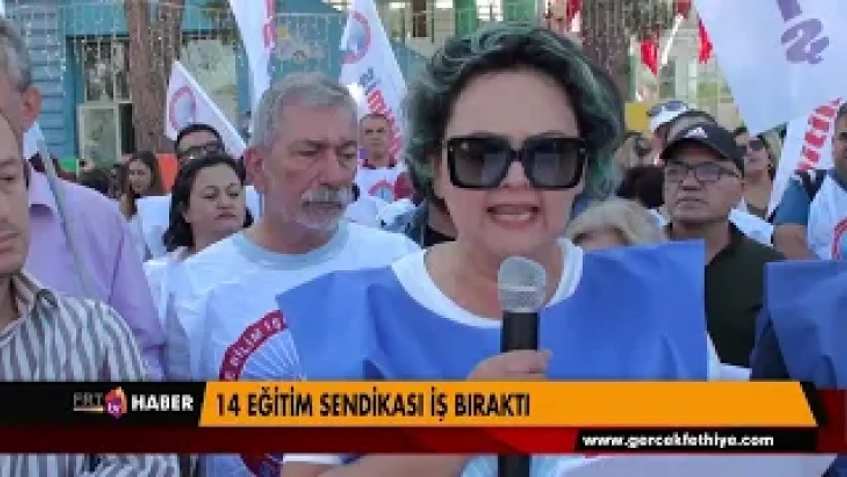 14 EĞİTİM SENDİKASI İŞ BIRAKTI