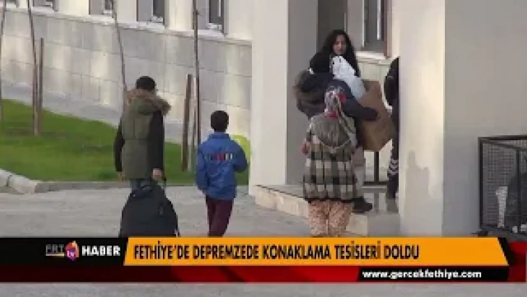 FETHİYE'DE DEPREMZEDE KONAKLAMA TESİSLERİ DOLDU