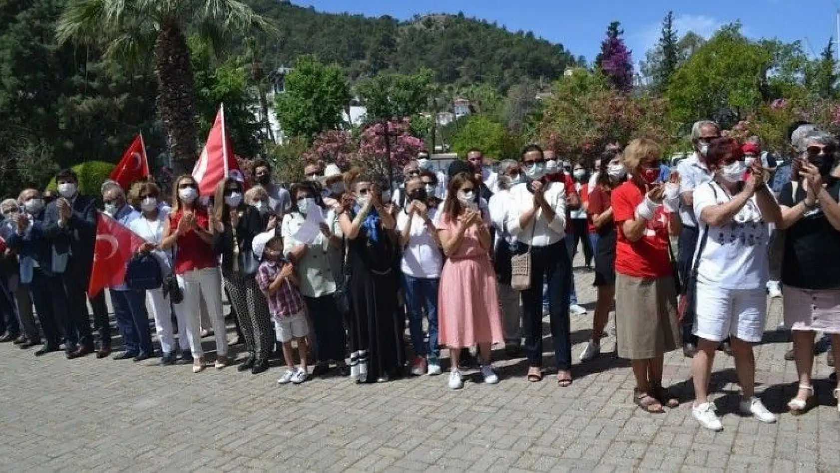 Fethiye'de STK'lardan 19 Mayıs Kutlaması