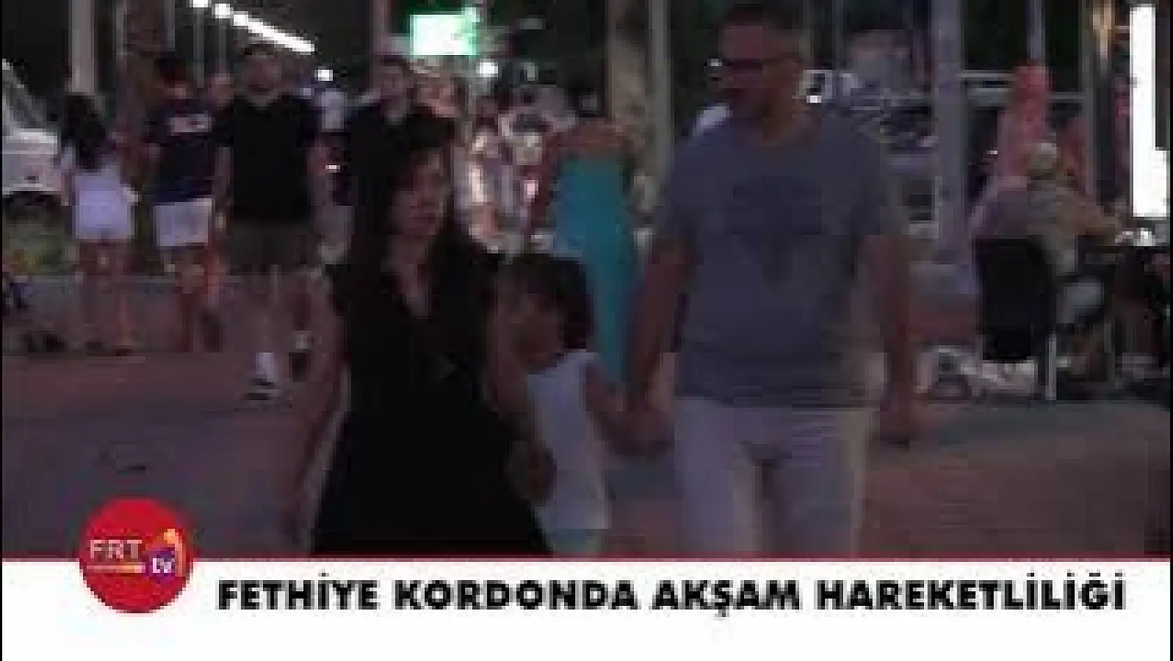 Fethiye kordonda akşam hareketliliği
