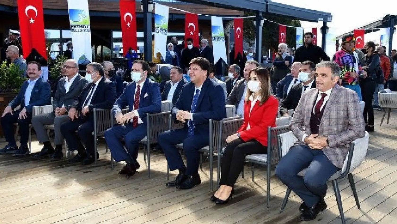 Hava oyunları festivali renkli görüntülere ev sahipliği yapıyor