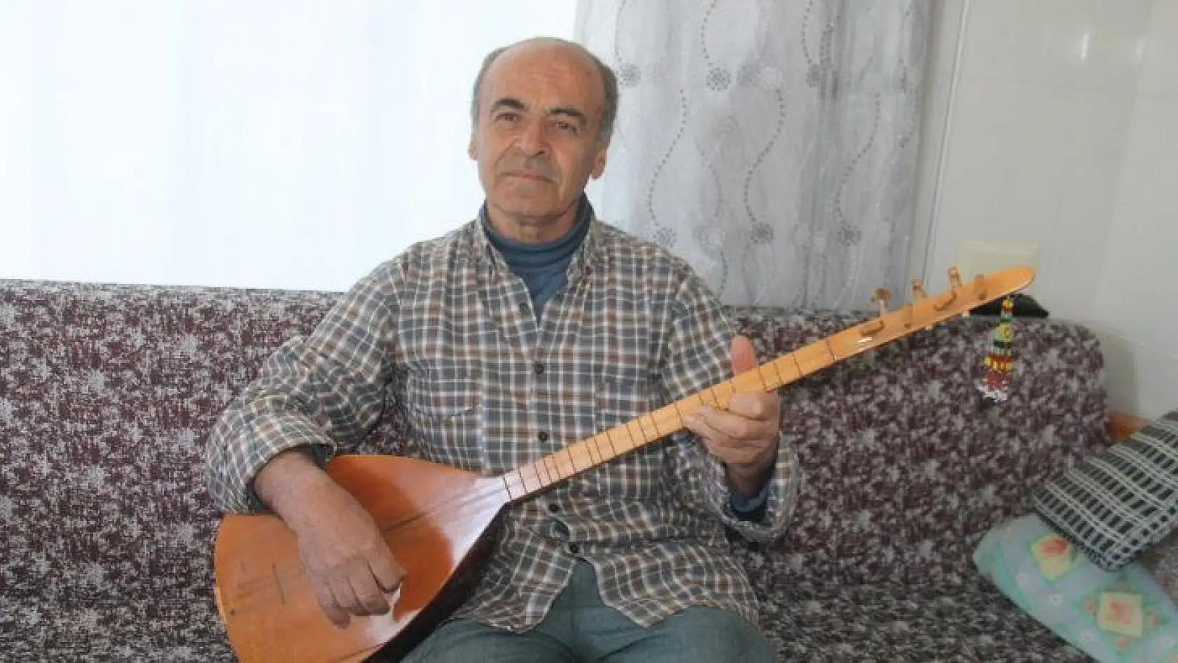 Korona Virüsüne Türkü Yazdı