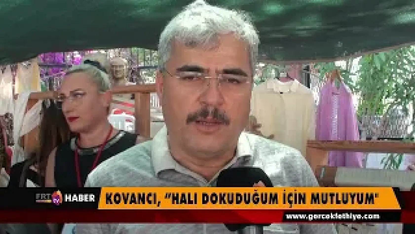 Kovancı, 'Halı dokuduğum için mutluyum'