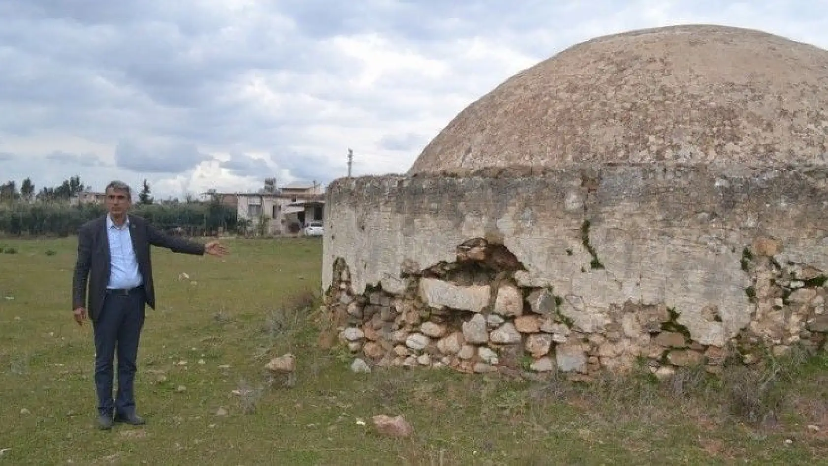 Mahallesindeki sarnıçların restore edilmesini istedi