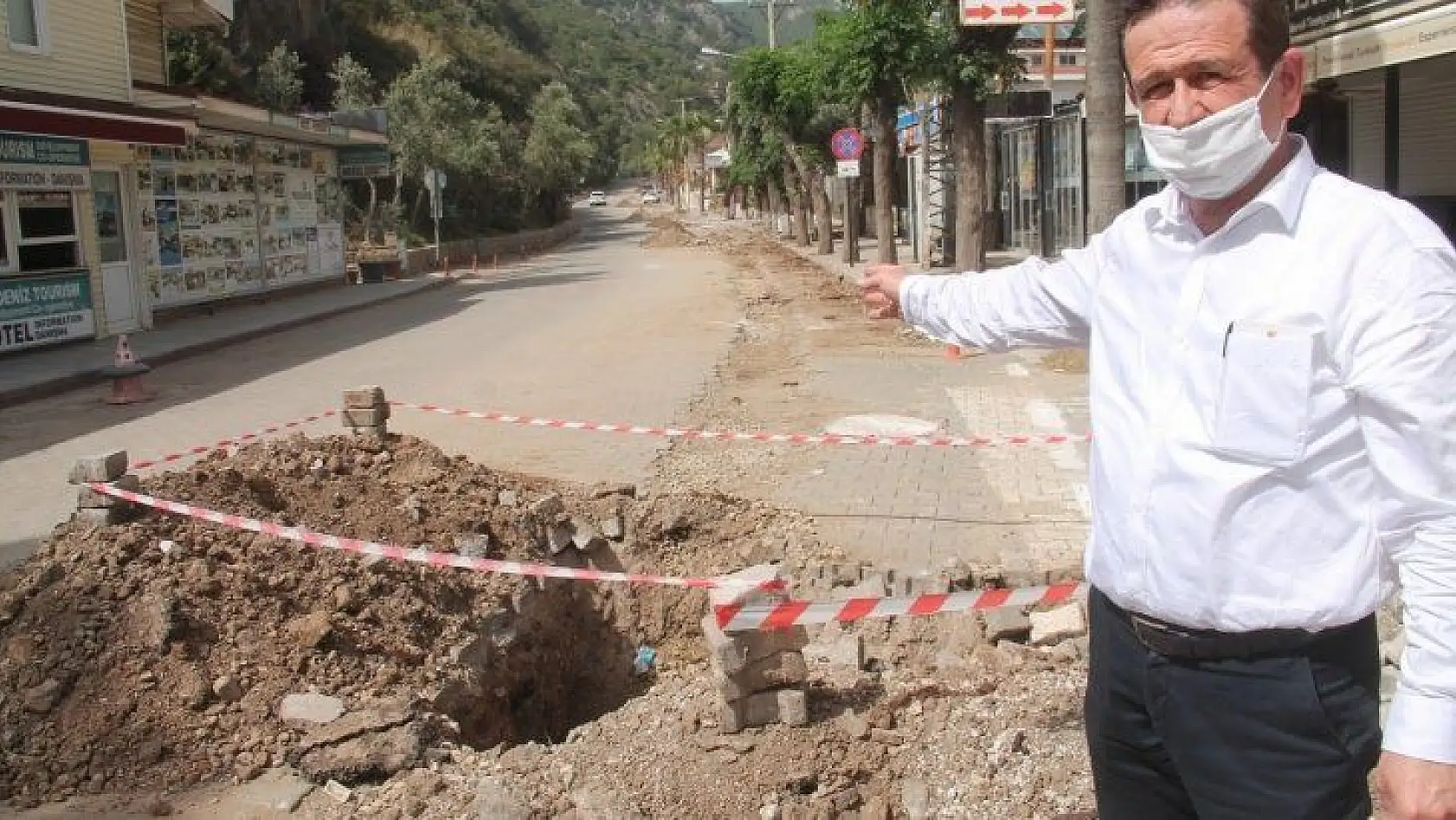 Öztürk 'Ölüdeniz'de Sınıfta Kaldılar'