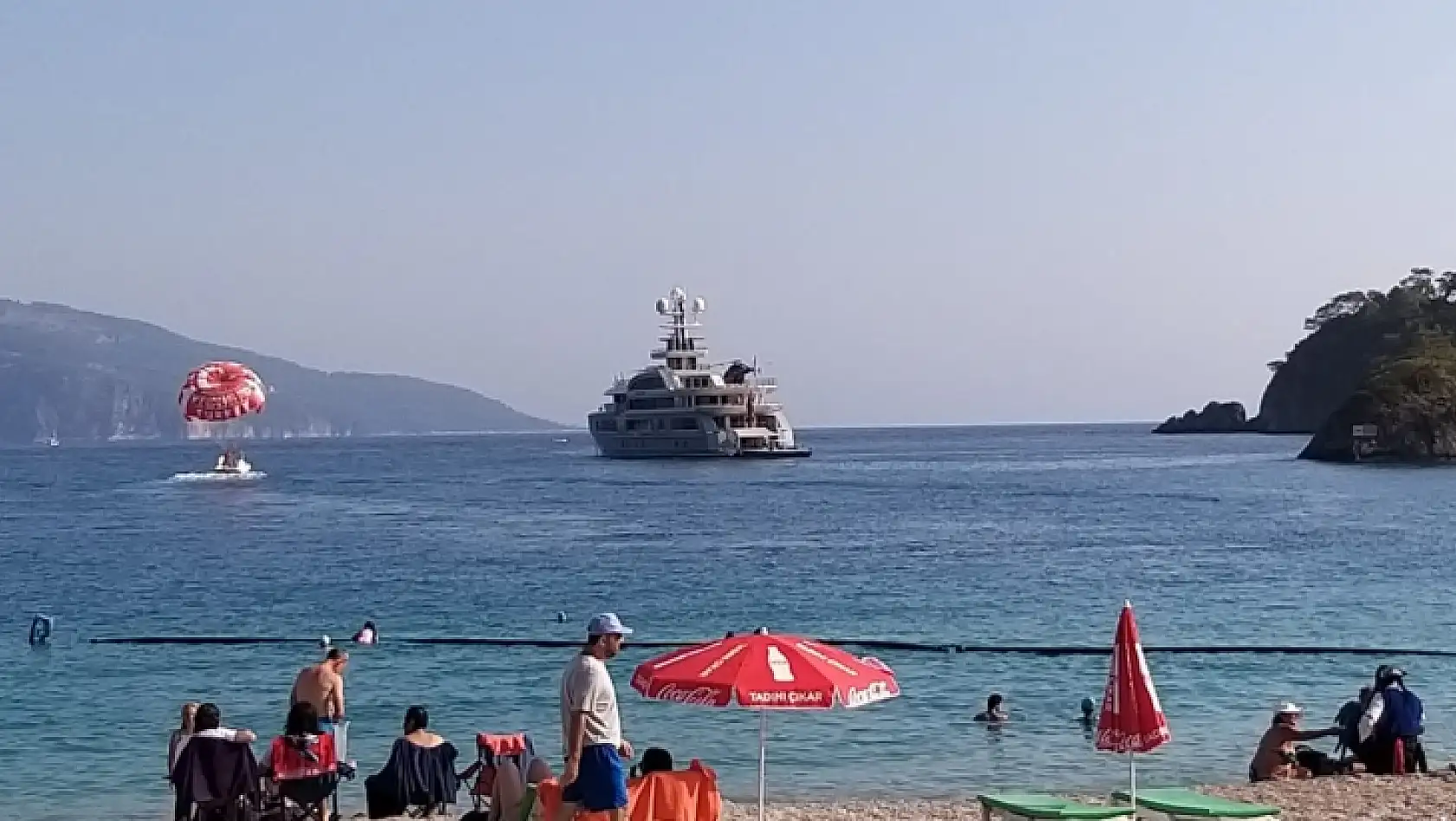 RUS MİLYARDERİN YÜZEN SARAYI ÖLÜDENİZ'DE