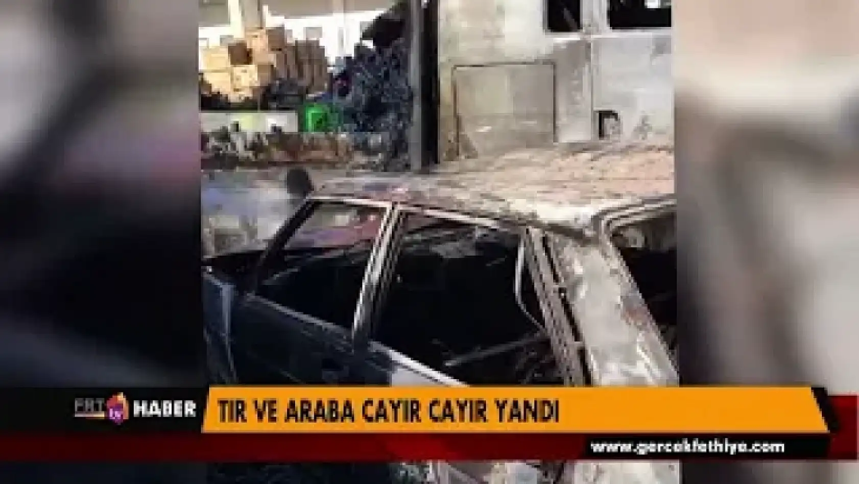 TIR VE ARABA CAYIR CAYIR YANDI