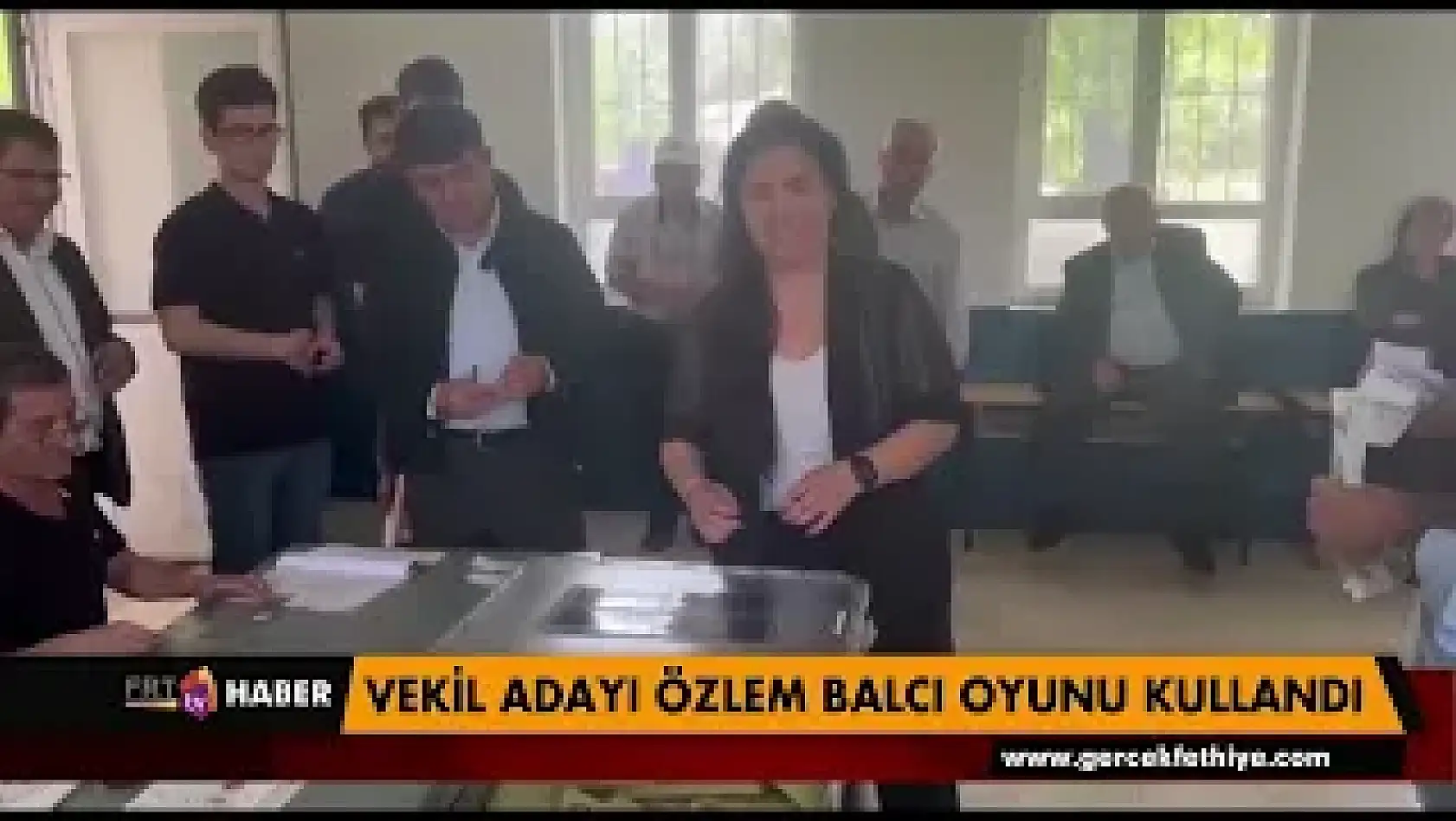 Vekil Adayı Özlem Balcı Oyunu Kullandı