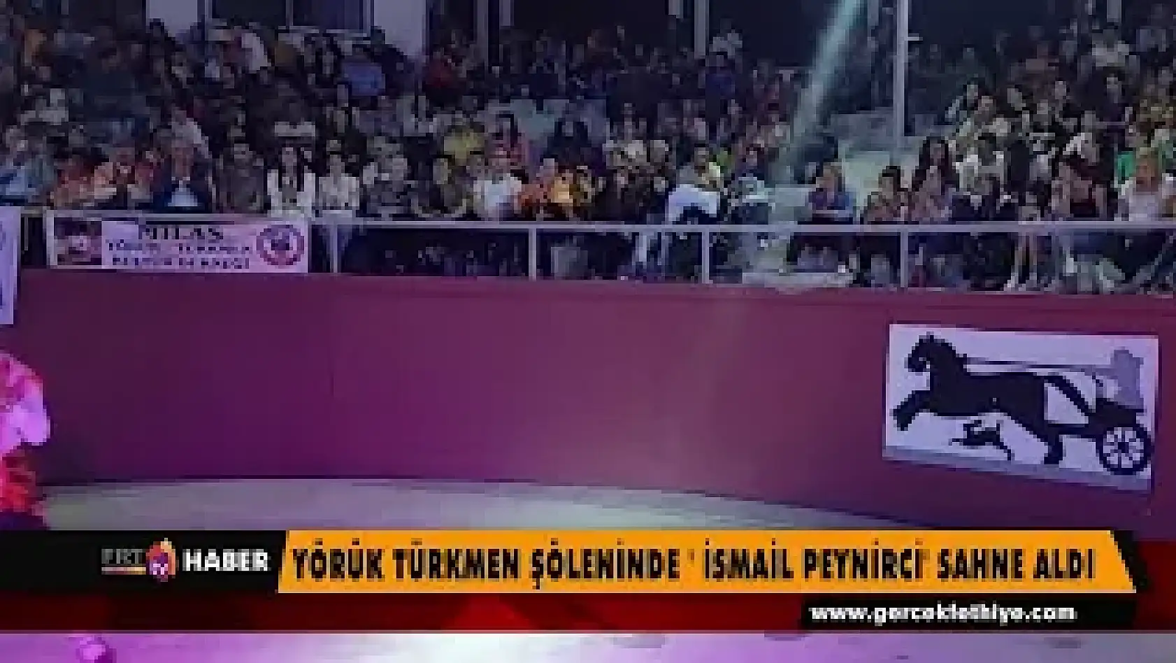 'Yörük Türkmen Şöleninde' İsmail Peynirci sahne aldı