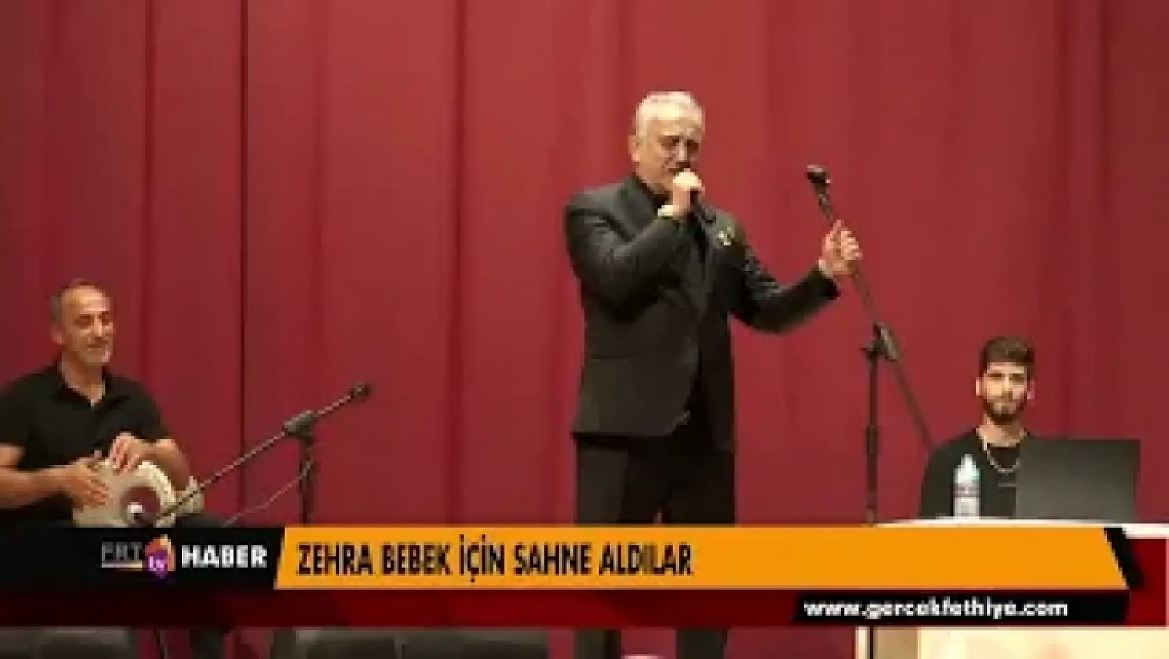 ZEHRA BEBEK İÇİN SAHNE ALDILAR