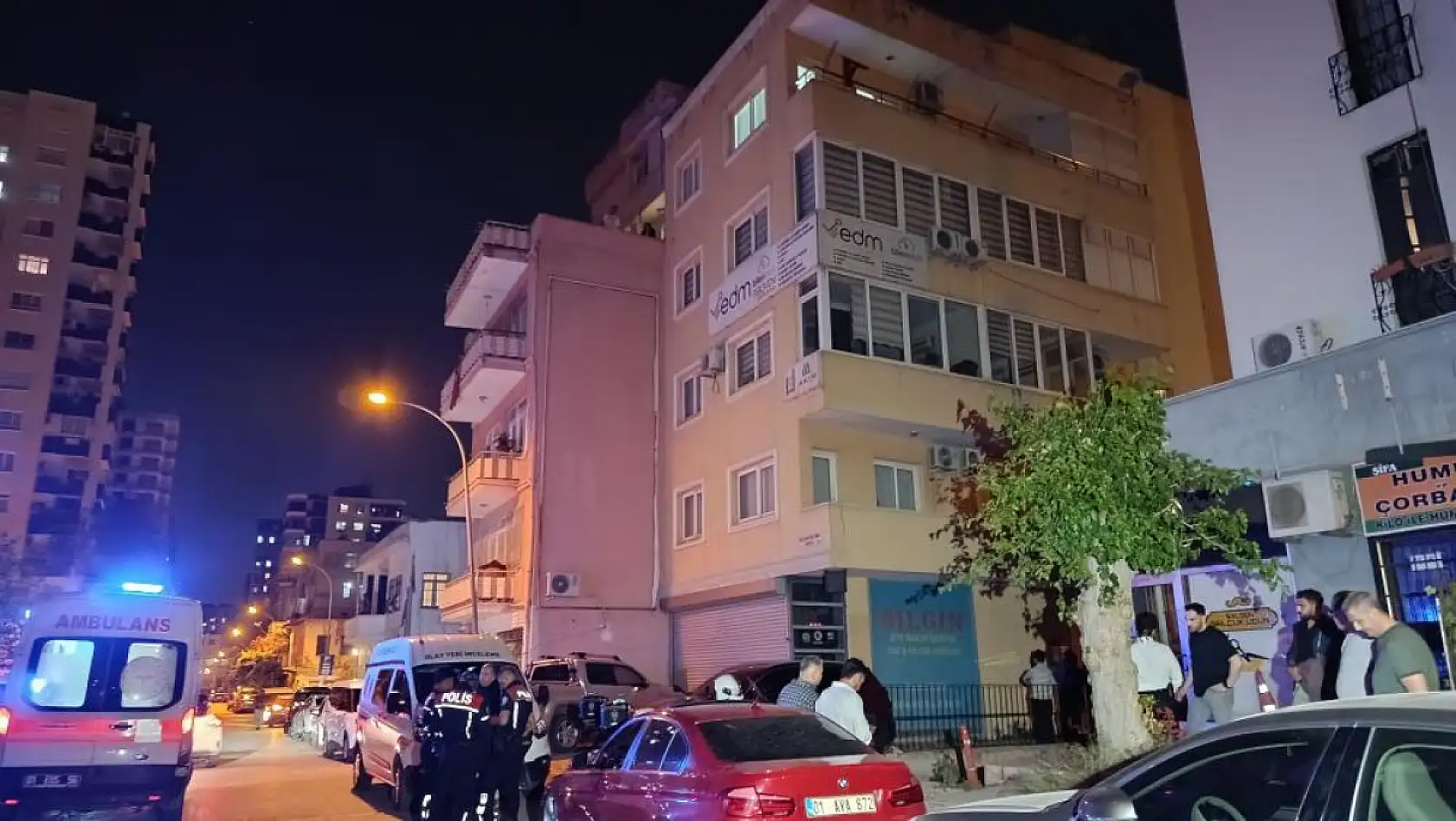 Dehşet: 2 kişiyi öldürüp kaçan zanlı, polisten kaçamayınca intihar etti