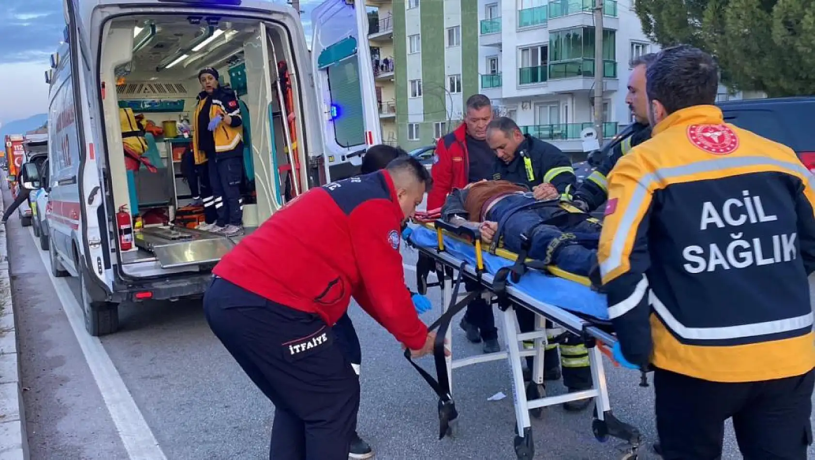 Burdur-Fethiye Karayolu'nda Feci Kaza: 2 Ölü, 3 Yaralı