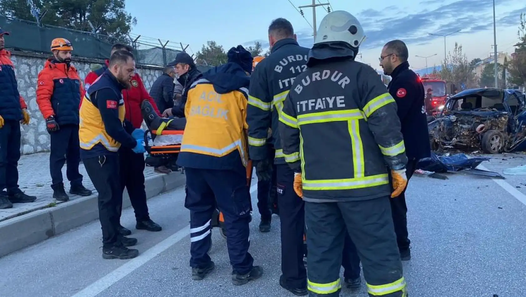 Burdur-Fethiye Karayolu'nda Feci Kaza: 2 Ölü, 3 Yaralı