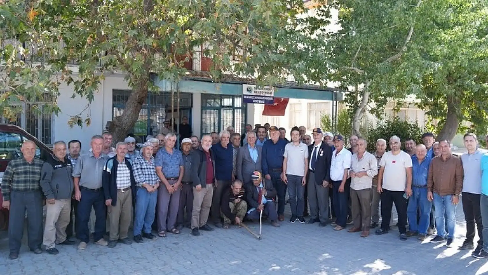 Seydikemer Kaymakamı Dilekli ve Başkan Yardımcısı Tanır Vatandaşlarla Buluştu