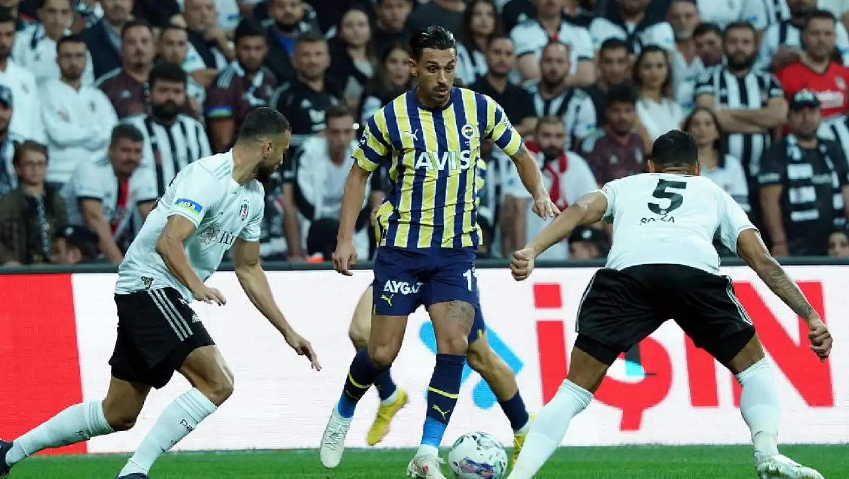 Beşiktaş ile Fenerbahçe 358. randevuda